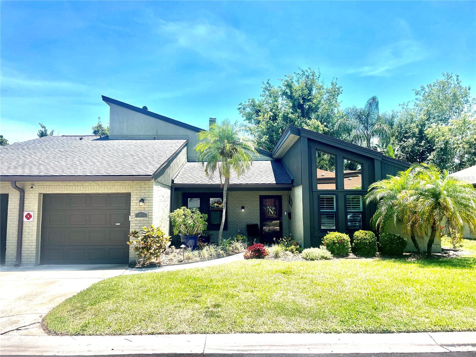2101 SUNSET POINT RD #1806, Clearwater FL 33765
