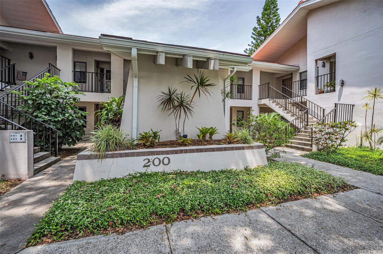 300 S FLORIDA AVE #200J, Tarpon Springs FL 34689