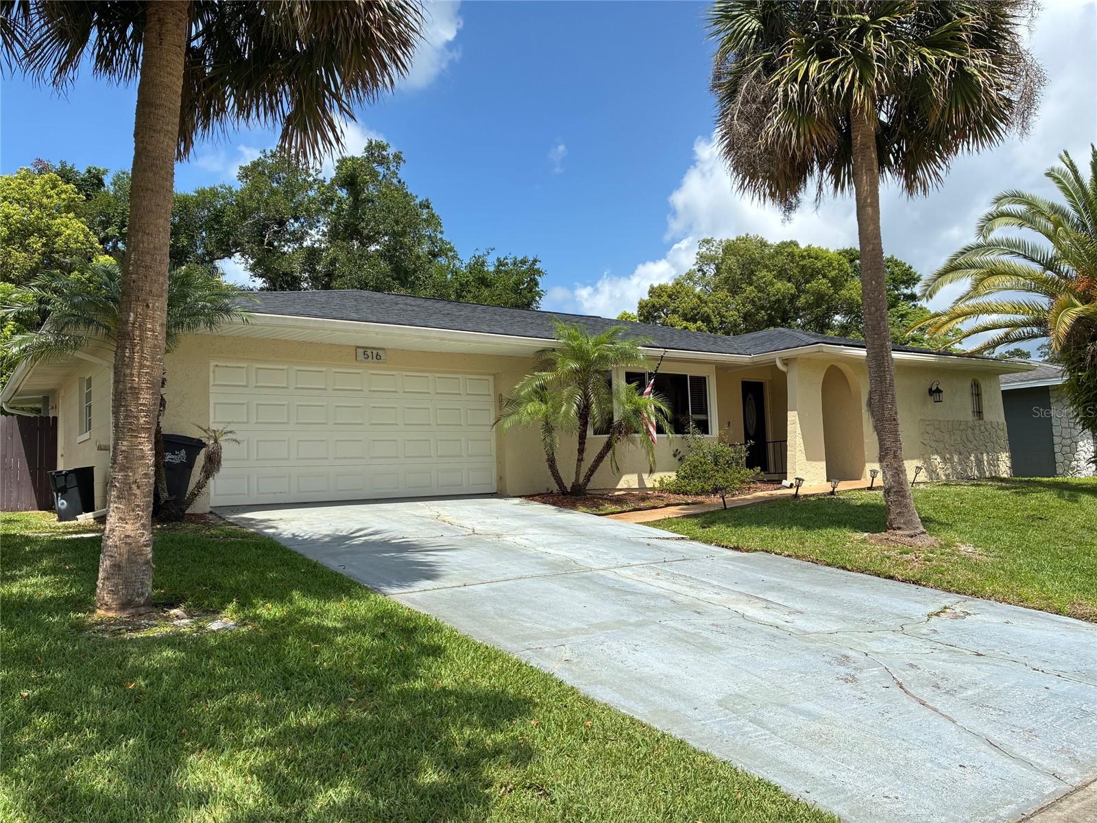 516 HICKORYWOOD AVE, Altamonte Springs FL 32714
