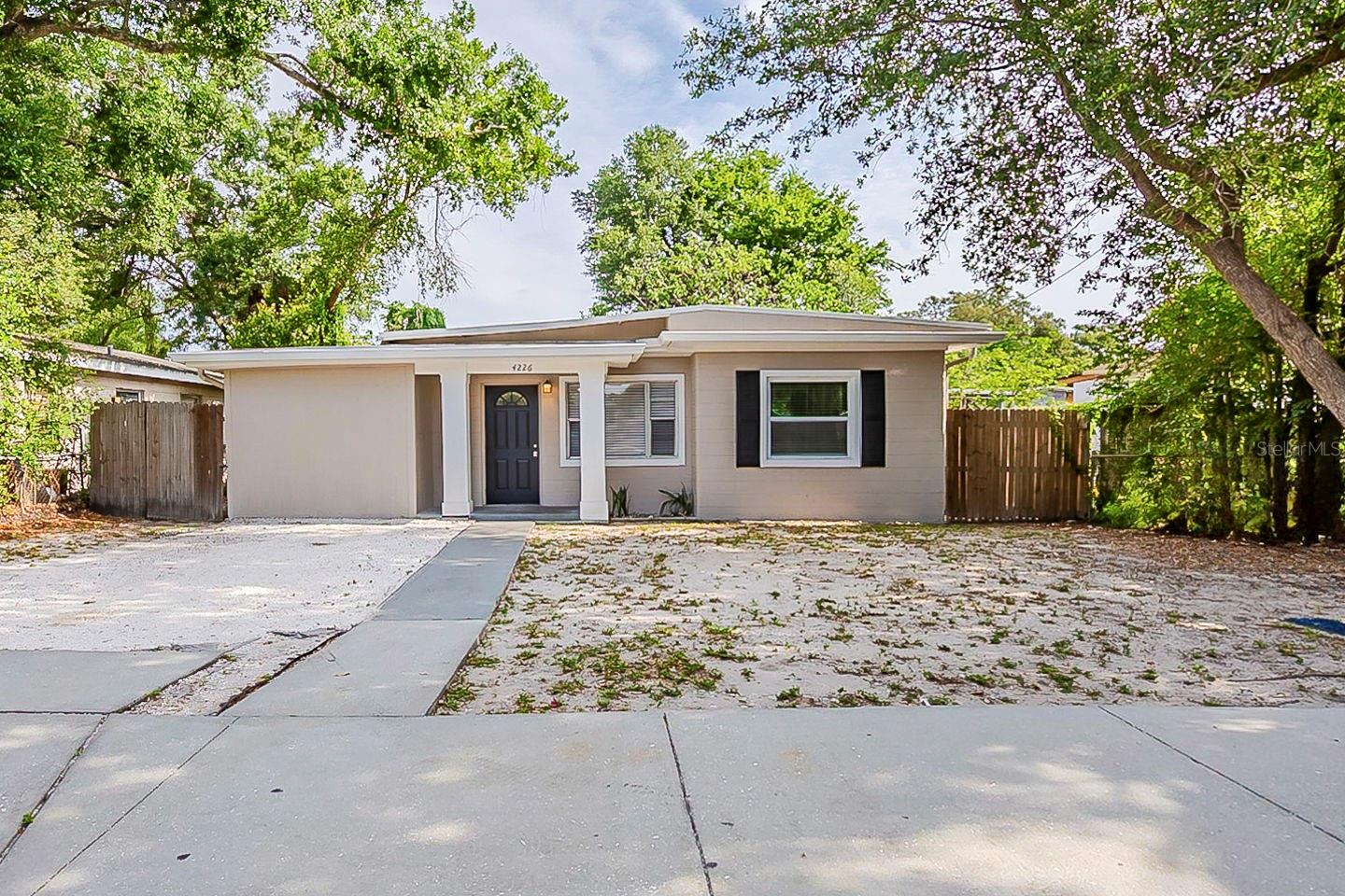 4226 E EMMA ST, Tampa FL 33610