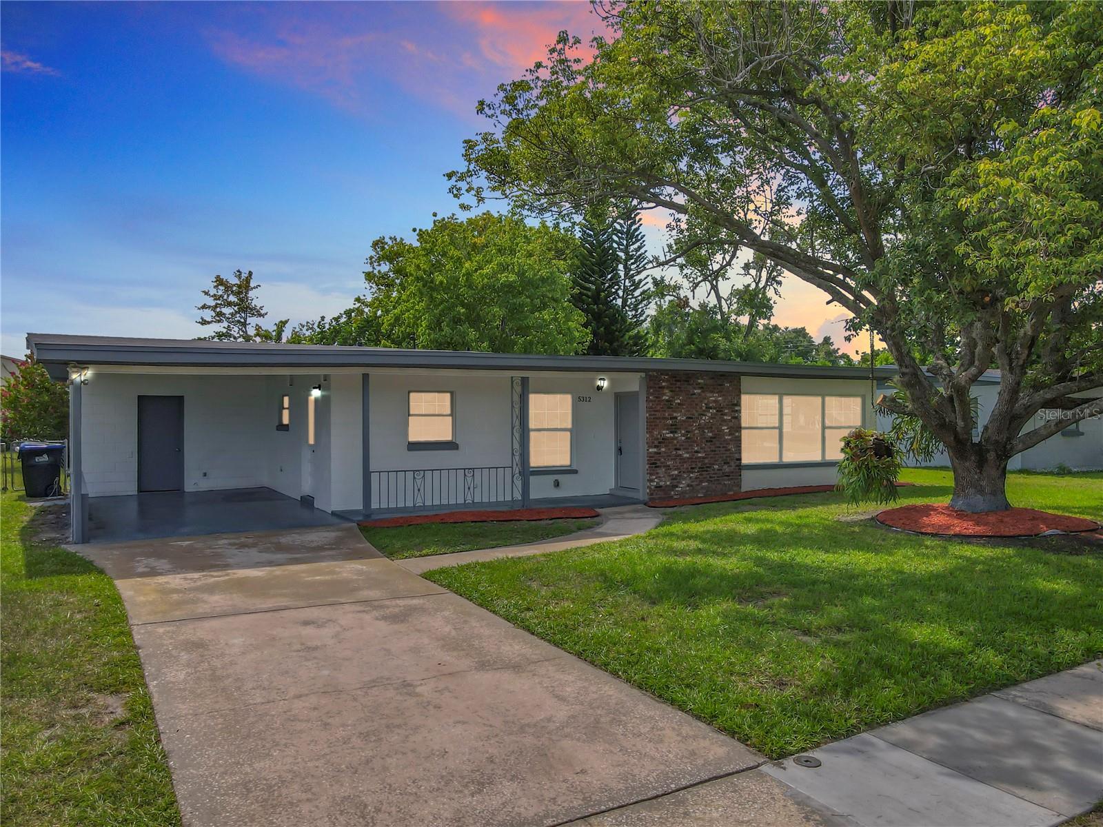 5312 KINGSWOOD DR, Orlando FL 32810