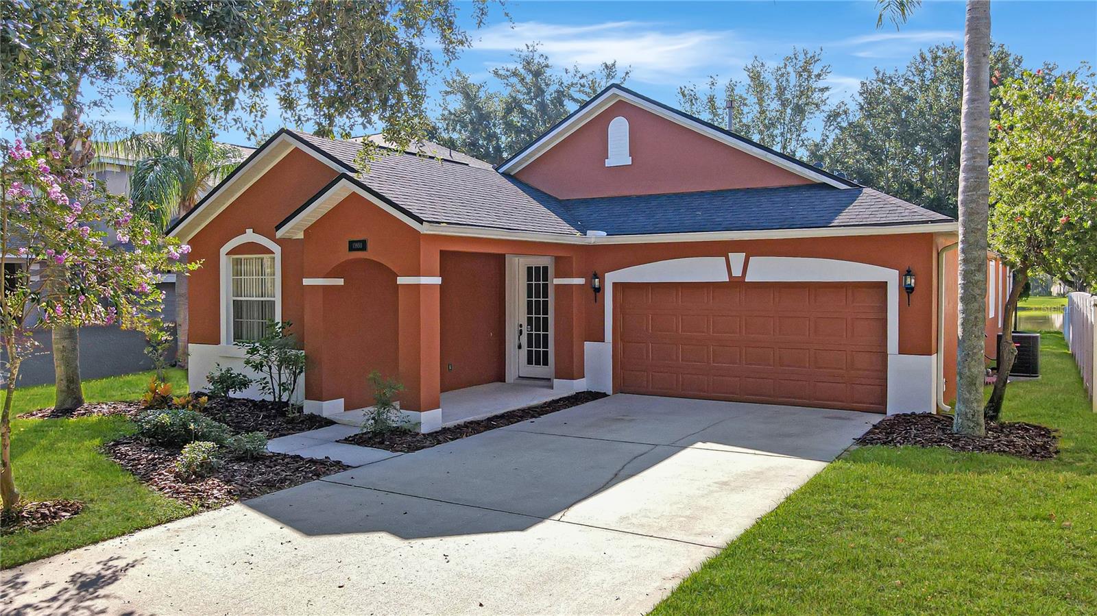 13950 BLUEBIRD POND RD, Windermere FL 34786