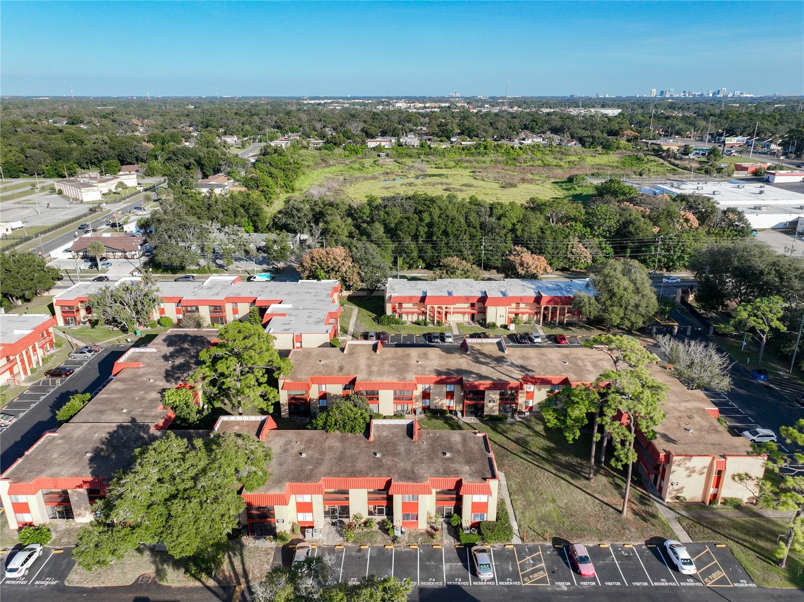 2860 N POWERS DR #10, Orlando FL 32818