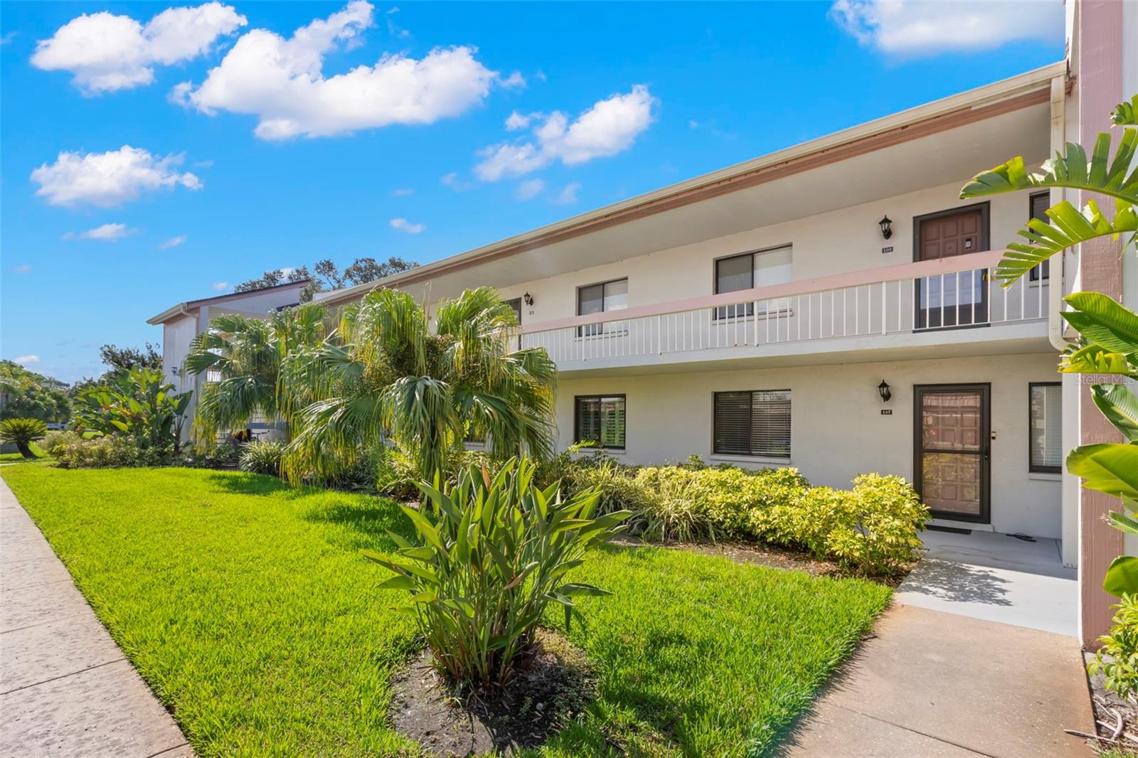 106 LAKEVIEW PL #106, Oldsmar FL 34677