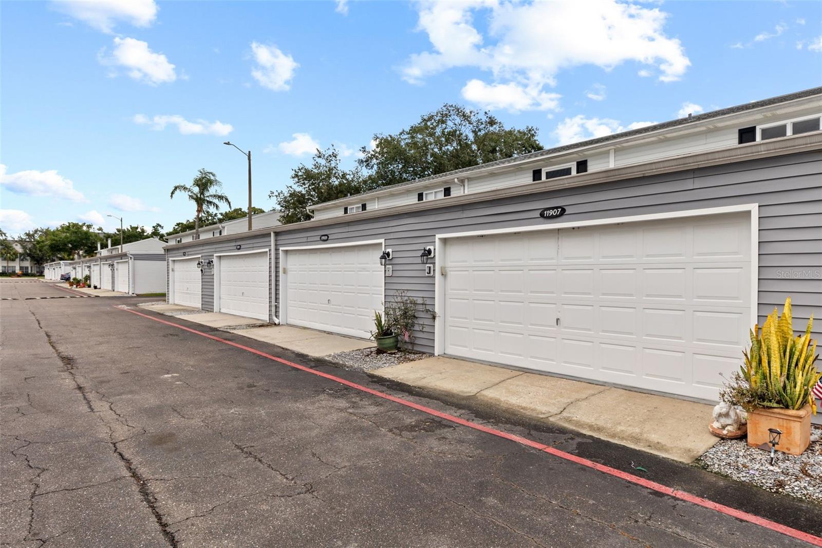 11907 DIETZ DR #11907, Tampa FL 33626