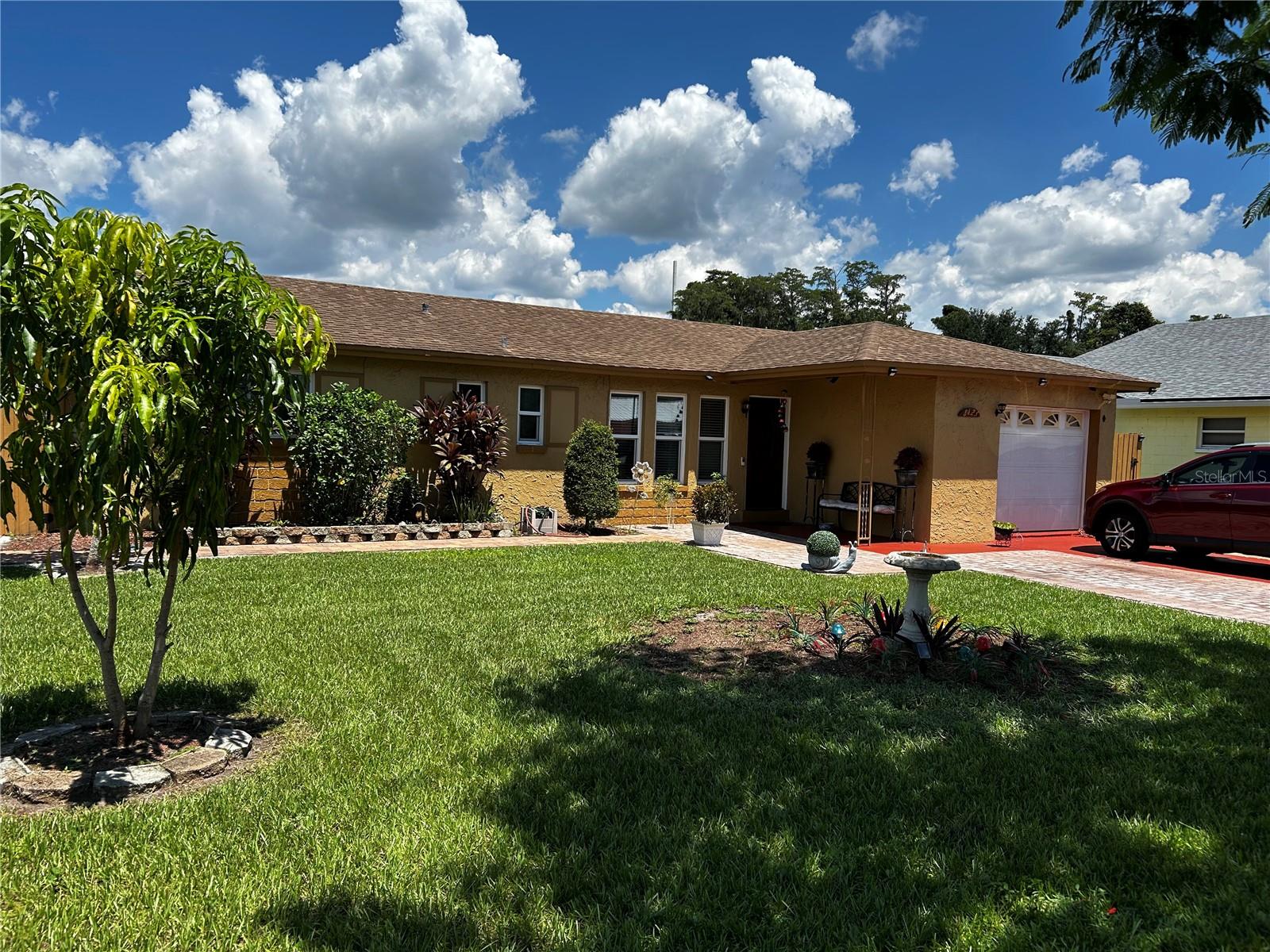 8425 DIMARE DR, Orlando FL 32822