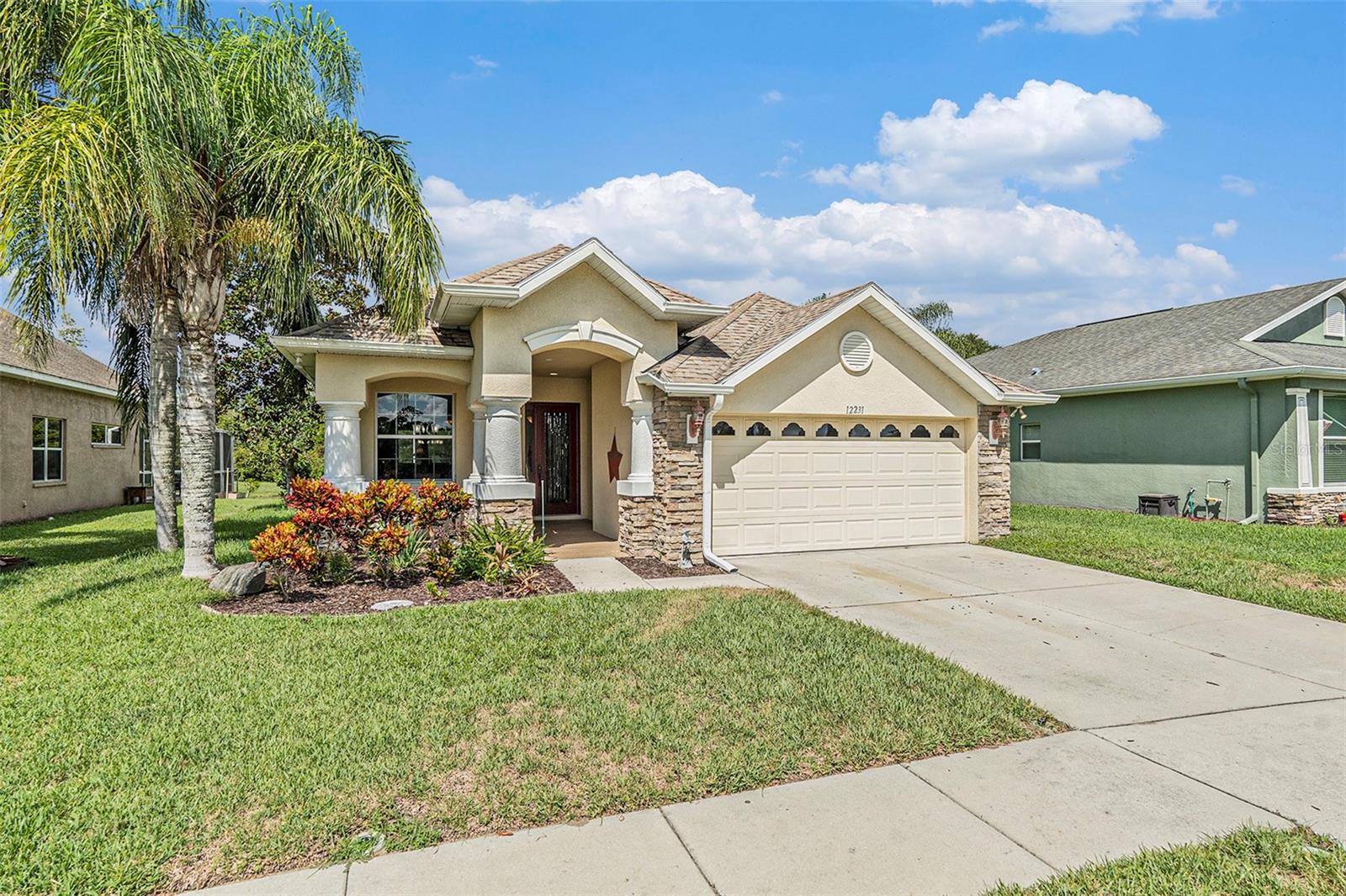12231 OAK RAMBLE DR, Spring Hill FL 34610