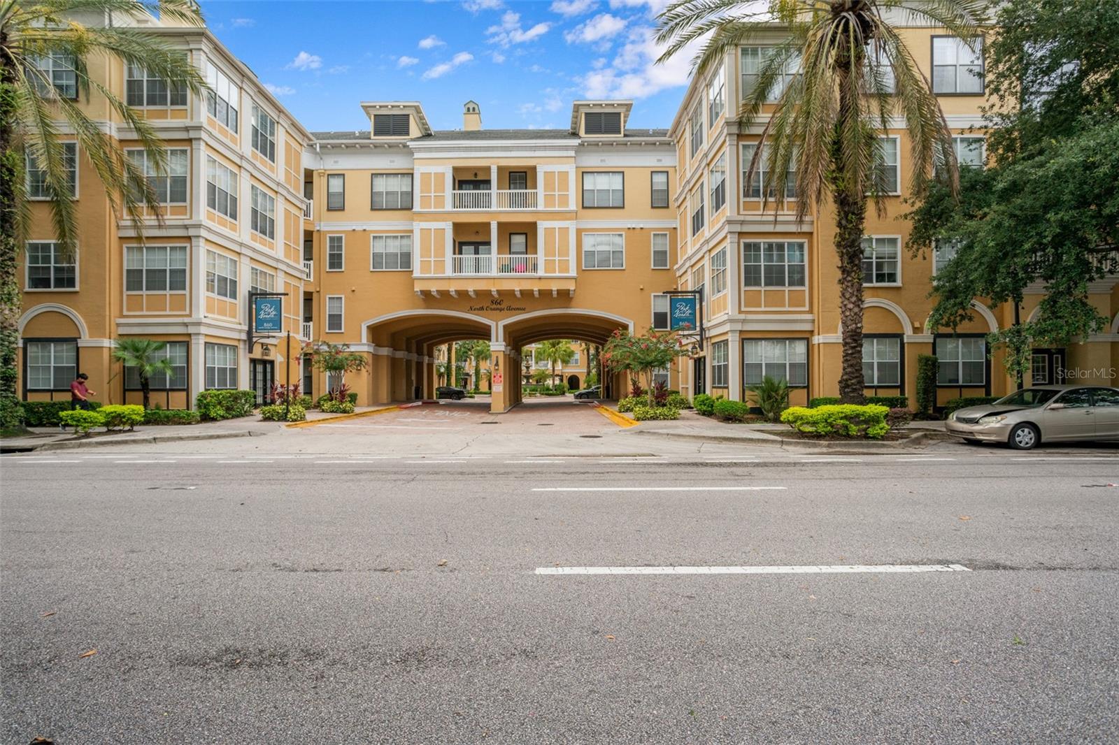 860 N ORANGE AVE #140, Orlando FL 32801
