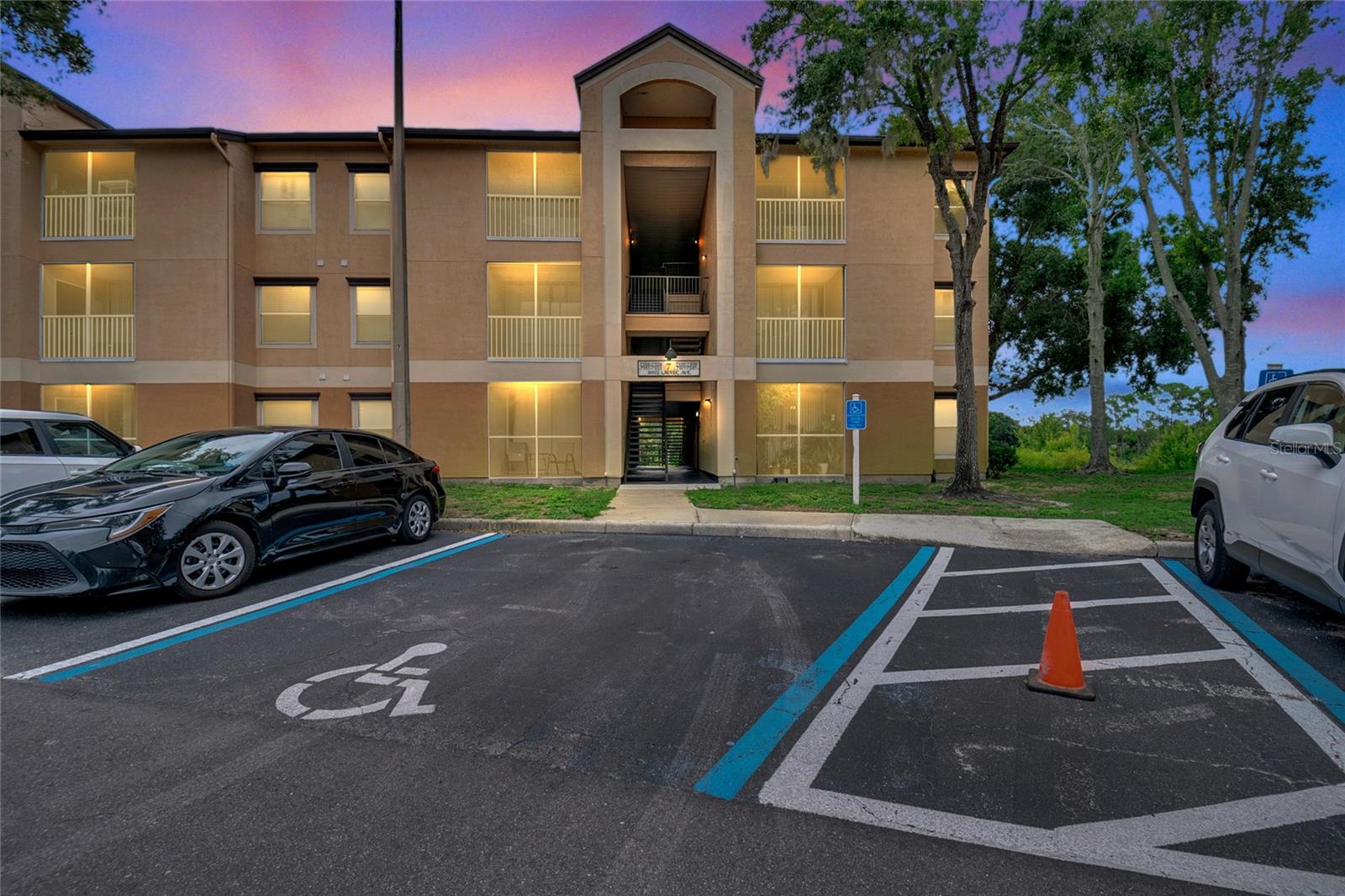 8813 LATREC AVE #7206, Orlando FL 32819