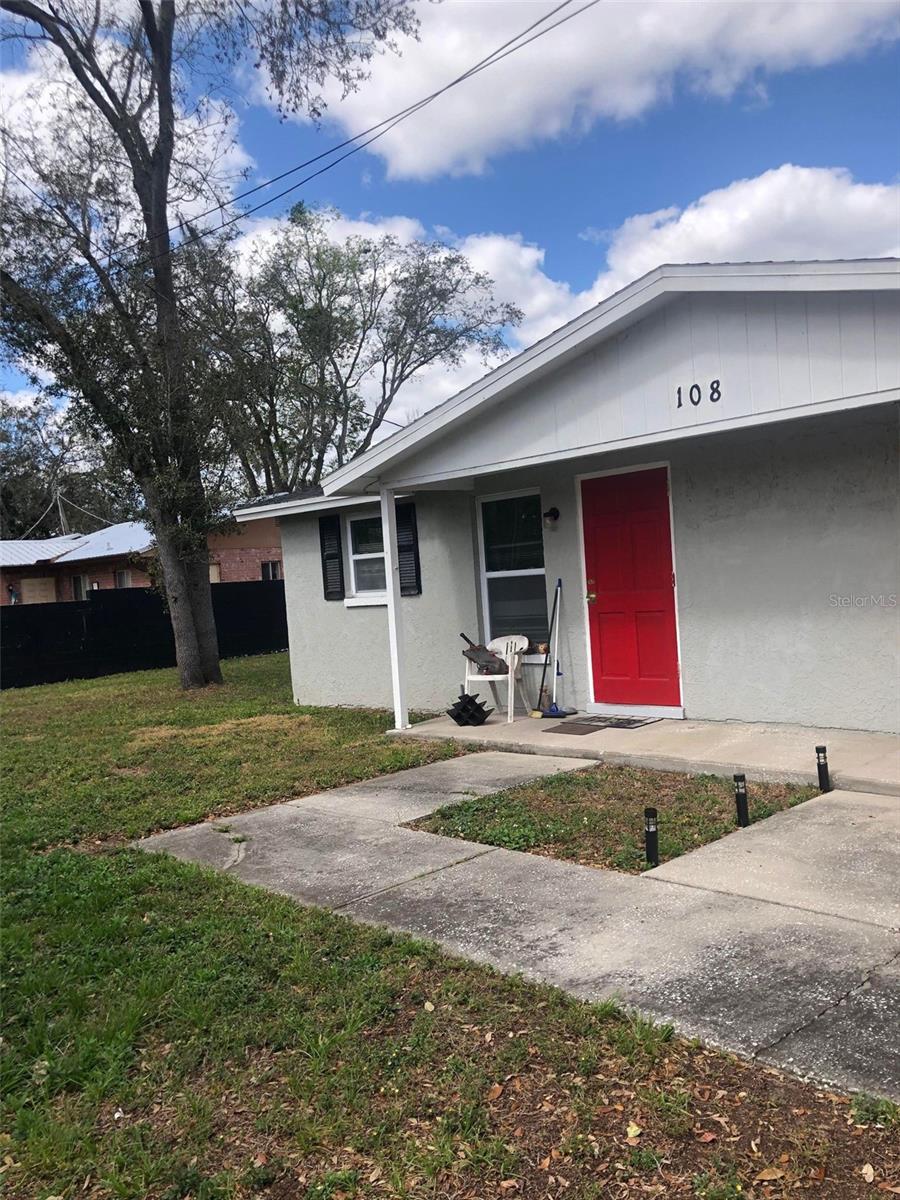 106 KARDE LN, Brandon FL 33510
