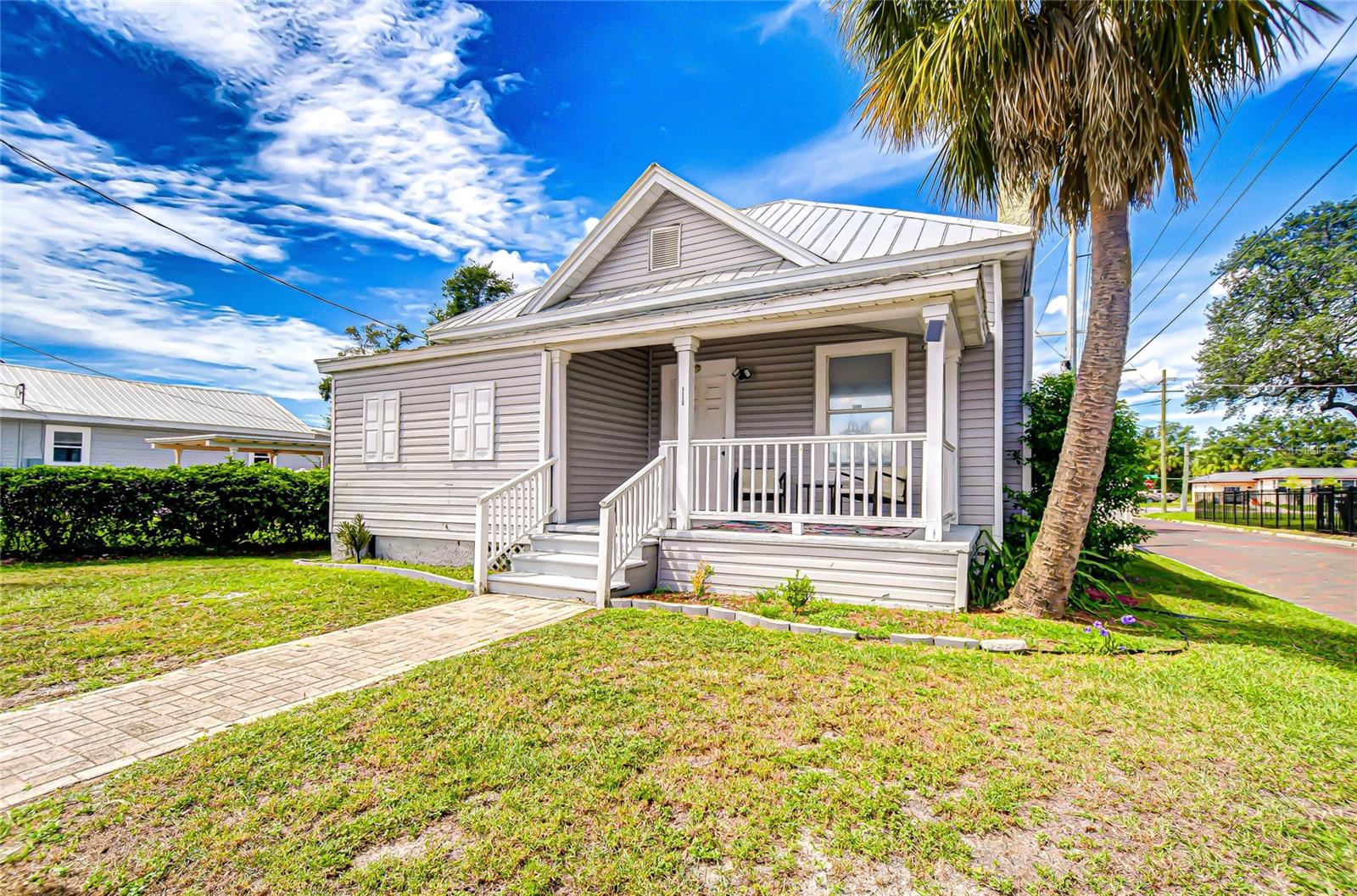 3120 N WOODROW AVE, Tampa FL 33603