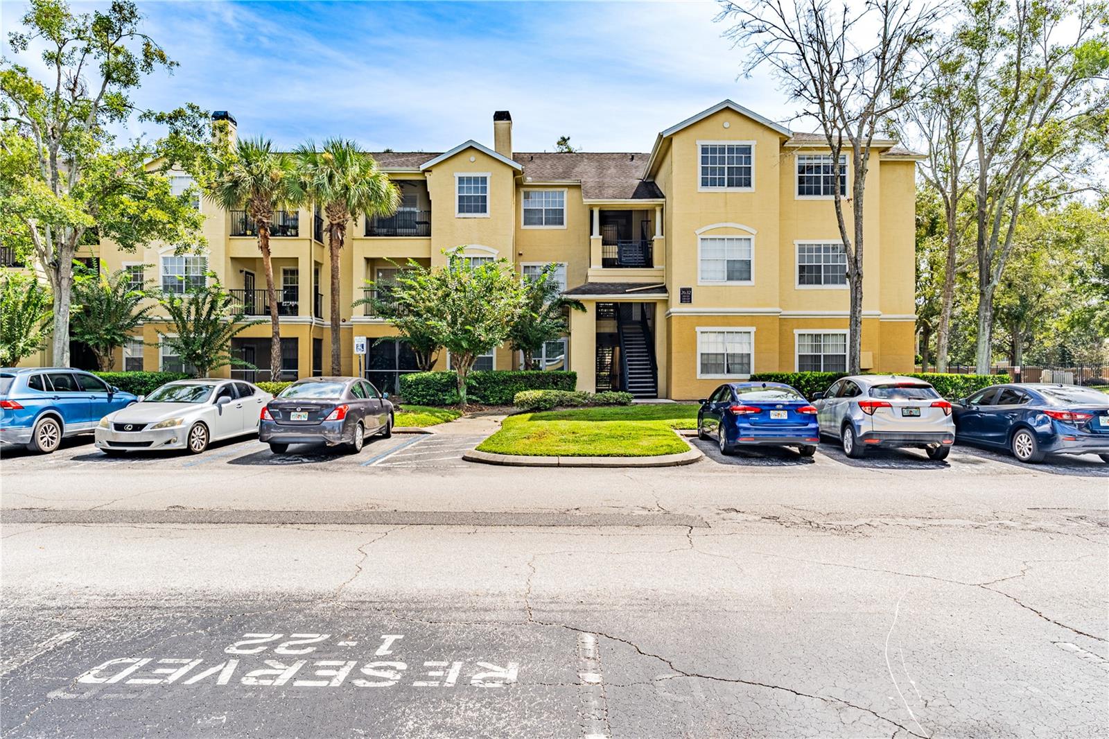 2632 ROBERT TRENT JONES DR #136, Orlando FL 32835