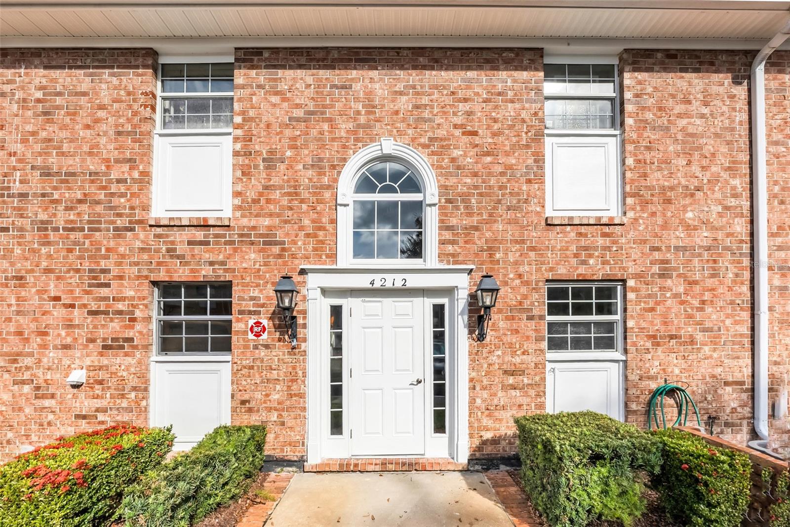 4212 LAKE UNDERHILL RD #5D9, Orlando FL 32803