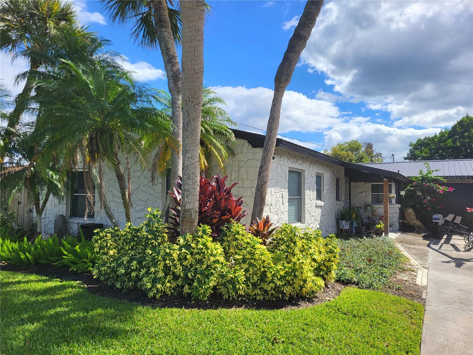 2600 REEF CT, Orlando FL 32805