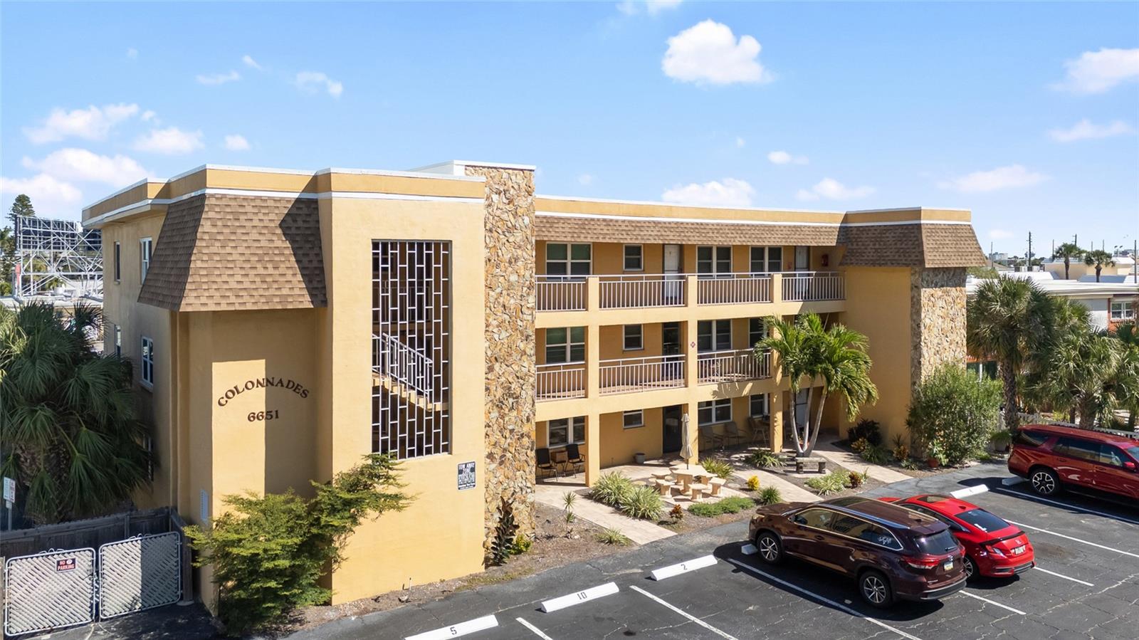 6651 SUNSET WAY #9, St Pete Beach FL 33706