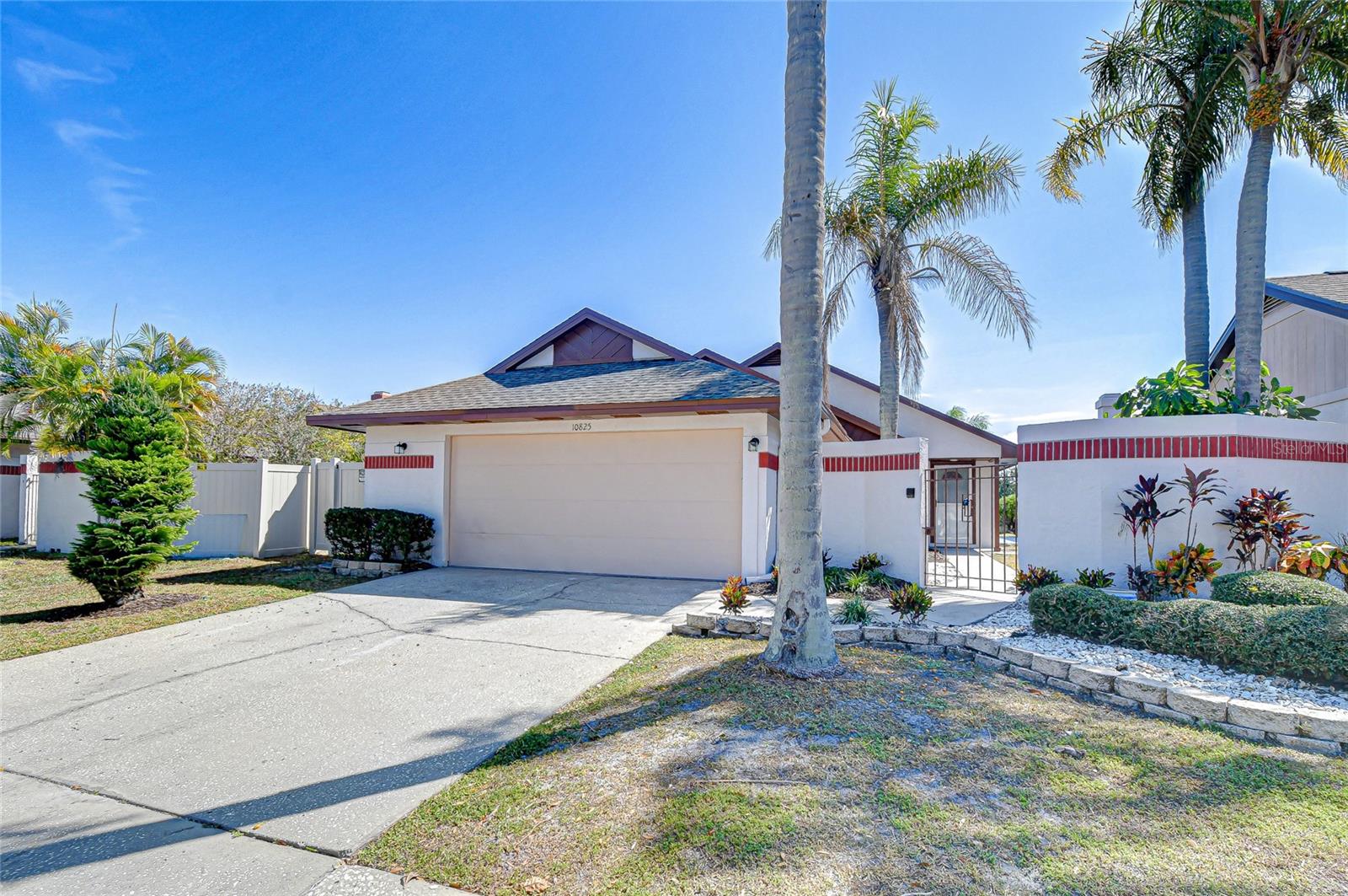 10825 VENICE CIR, Tampa FL 33635