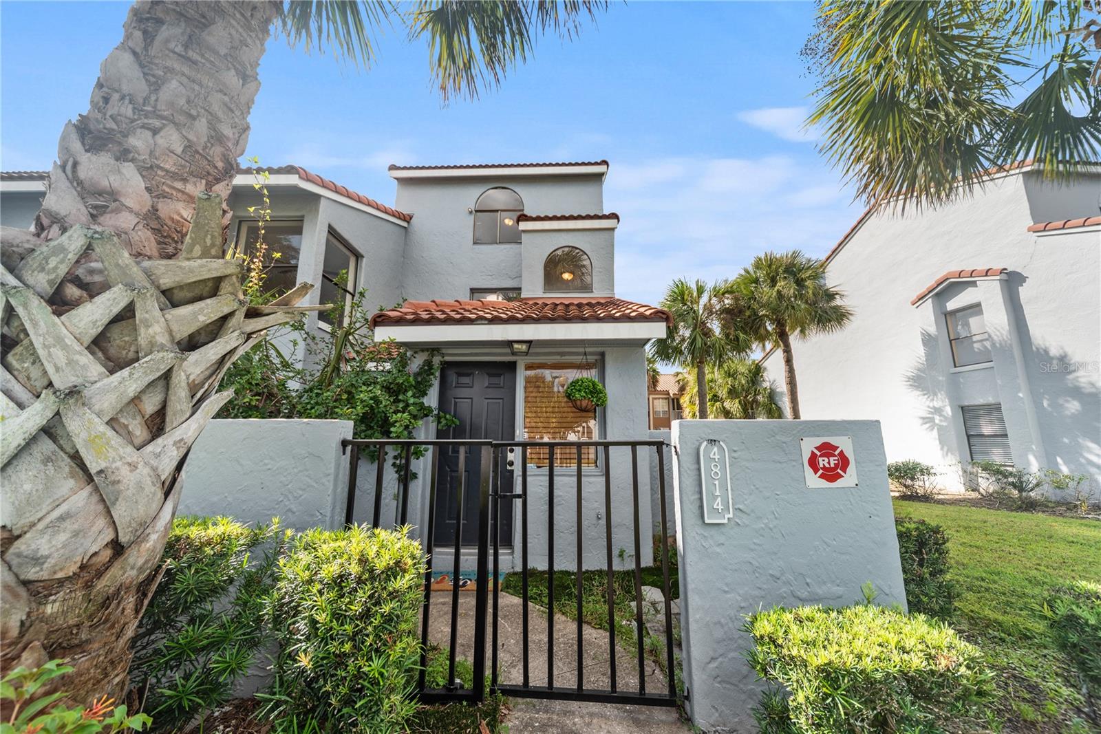 4814 MARKS TER #383B2L, Orlando FL 32811