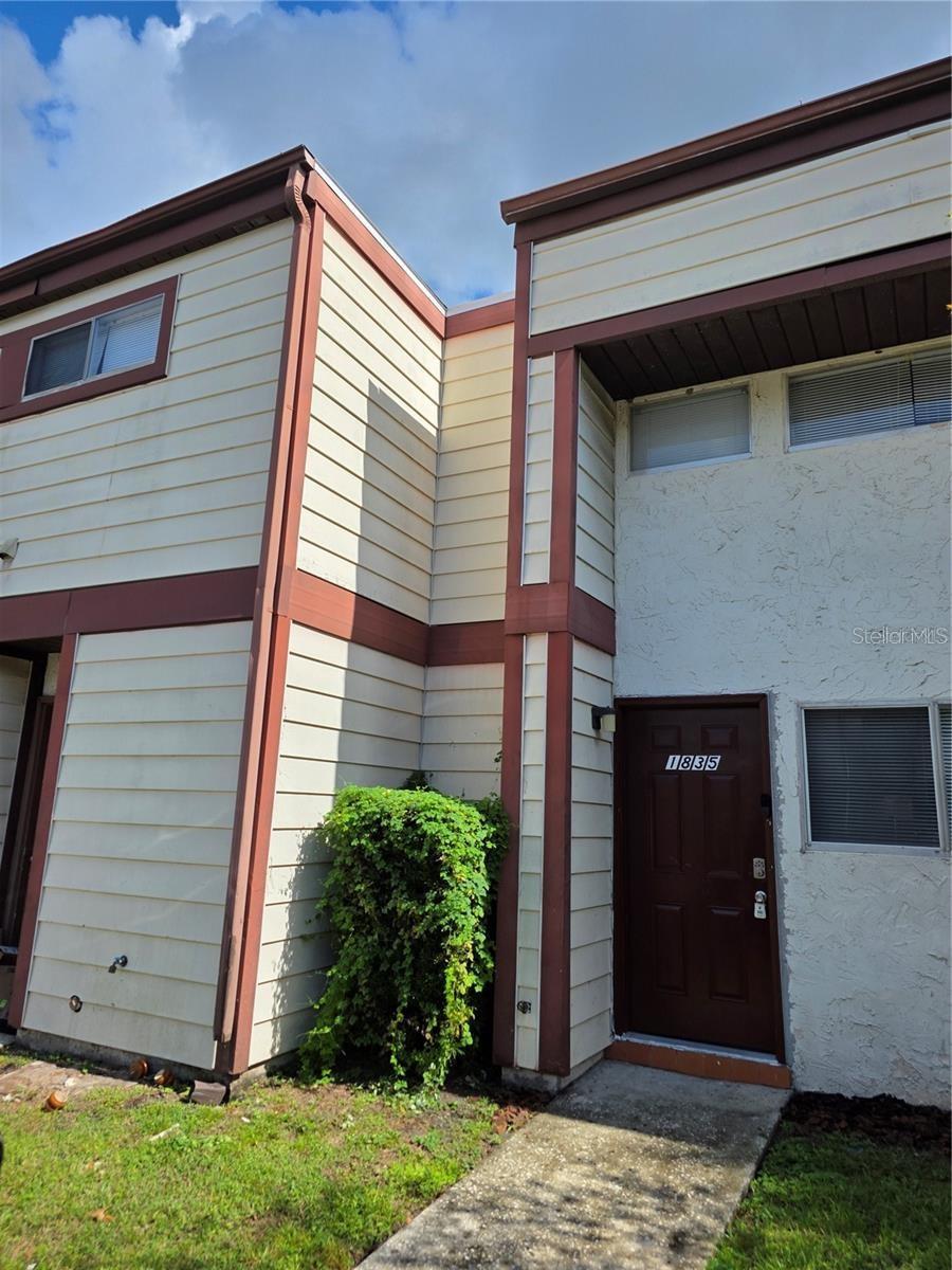 1835 WARRINGWOOD DR #GE, Orlando FL 32839