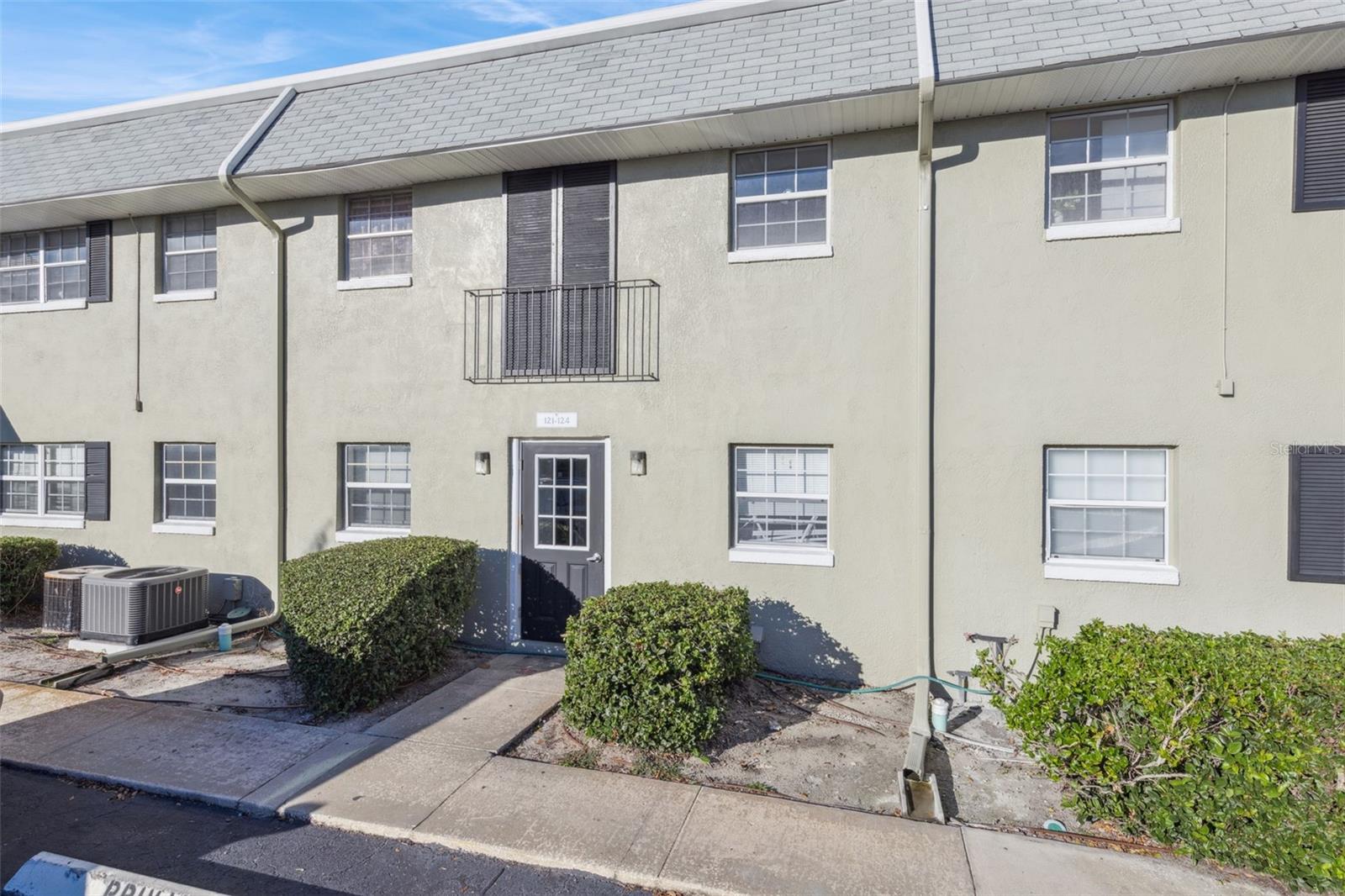 525 CONWAY RD #123, Orlando FL 32807