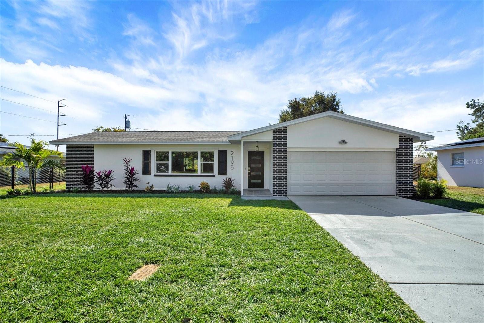 2195 ACADEMY DR, Clearwater FL 33764