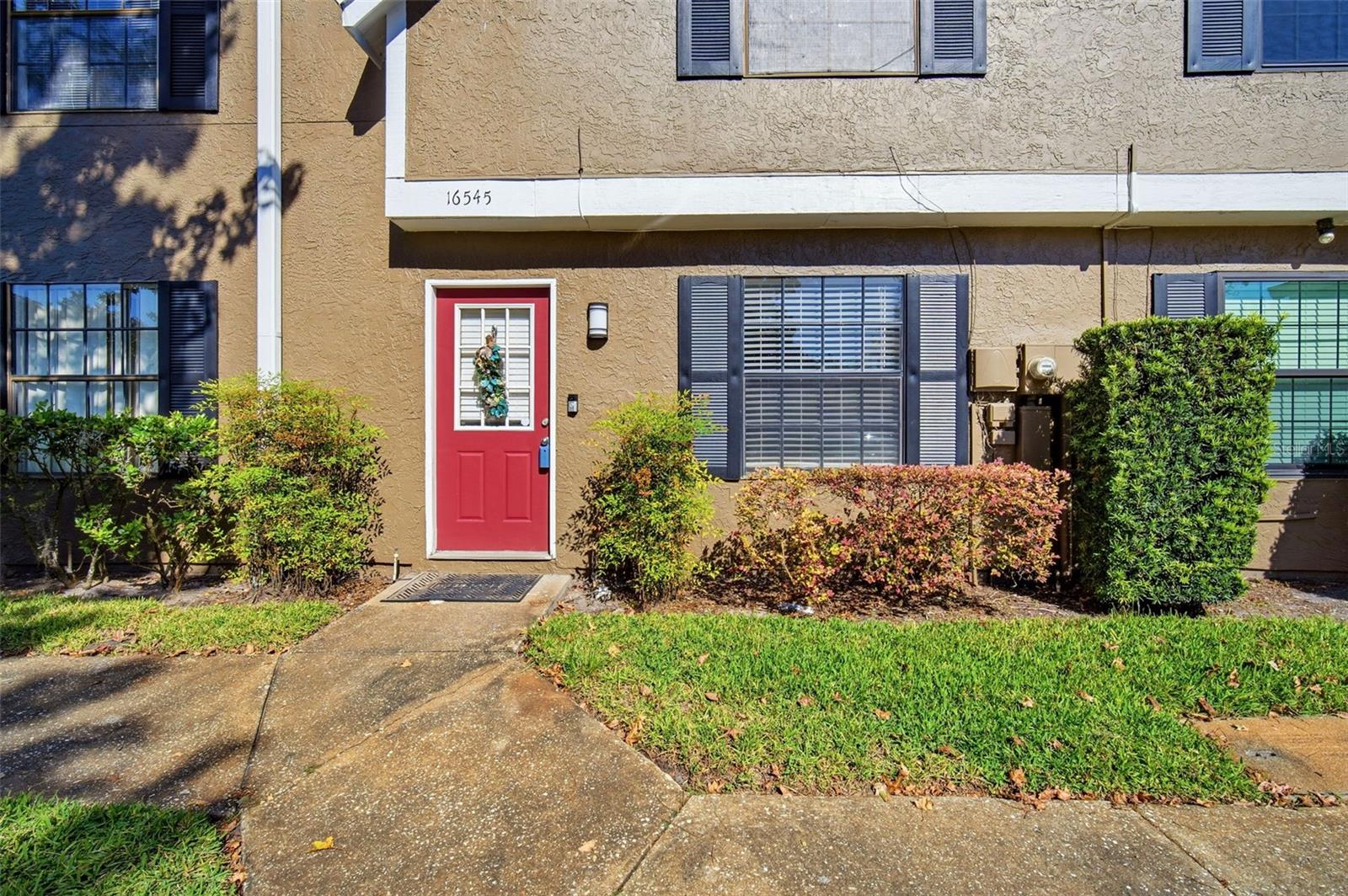 16545 LAKE BRIGADOON CIR, Tampa FL 33618