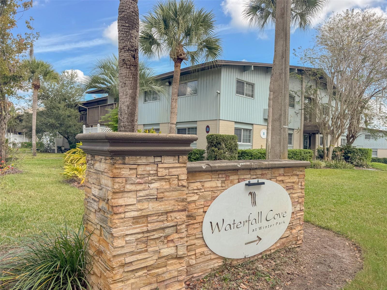 1695 LEE RD #E211, Winter Park FL 32789