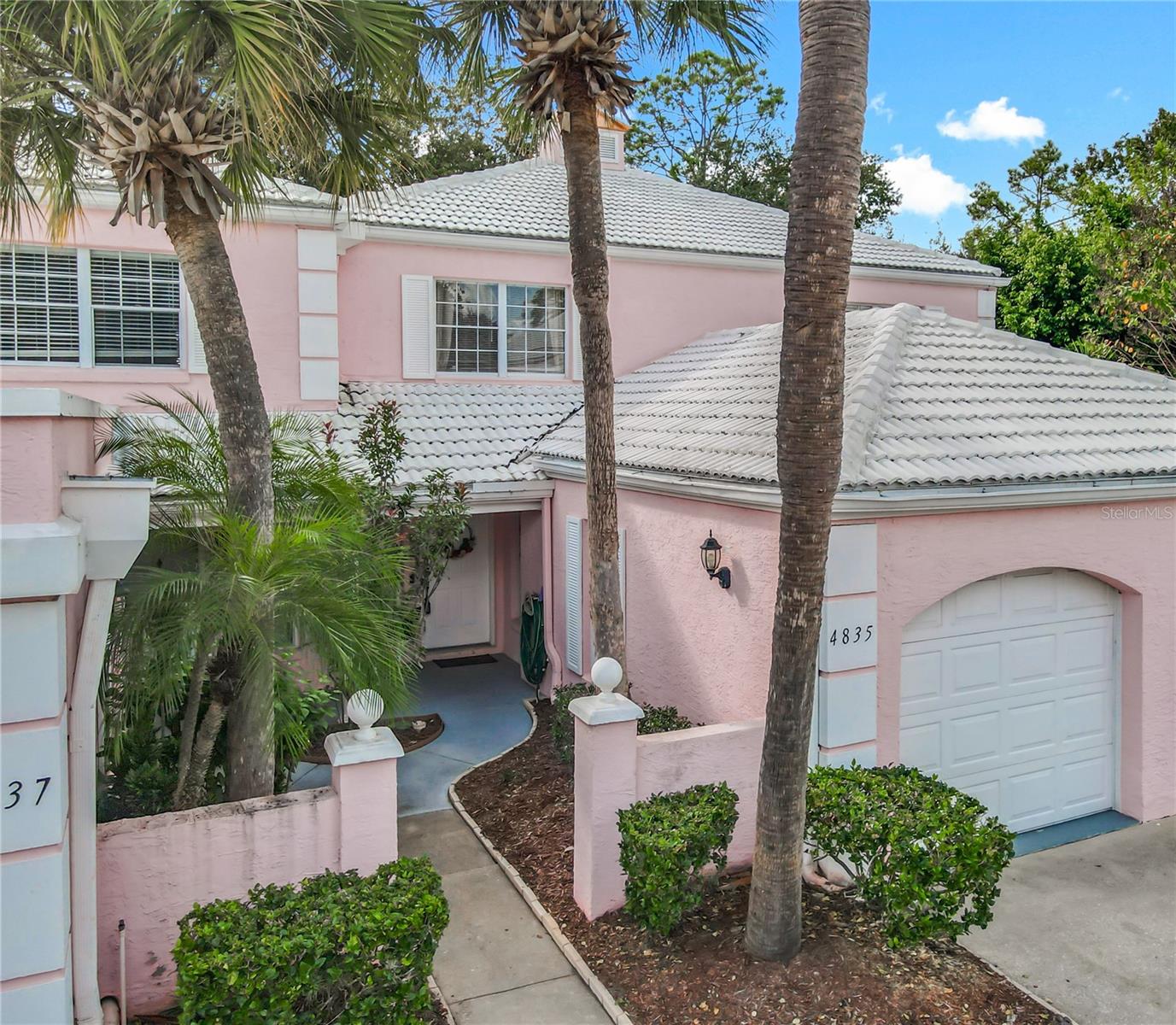 4835 WALDEN CIR #10, Orlando FL 32811