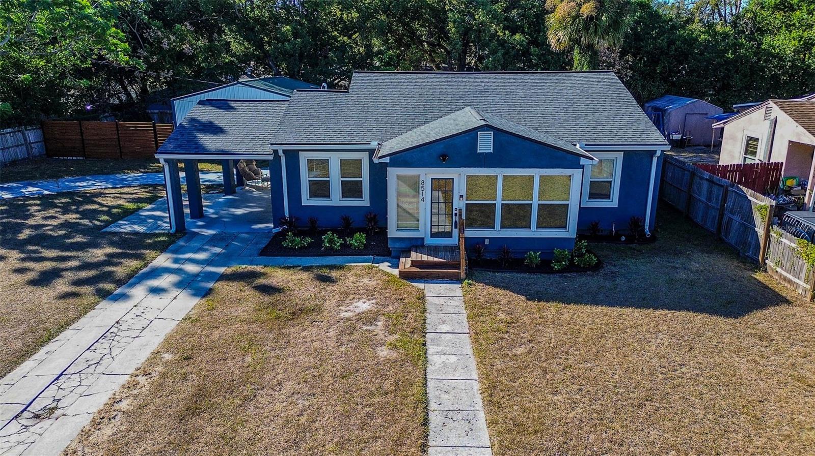 8514 N LYNN AVE, Tampa FL 33604