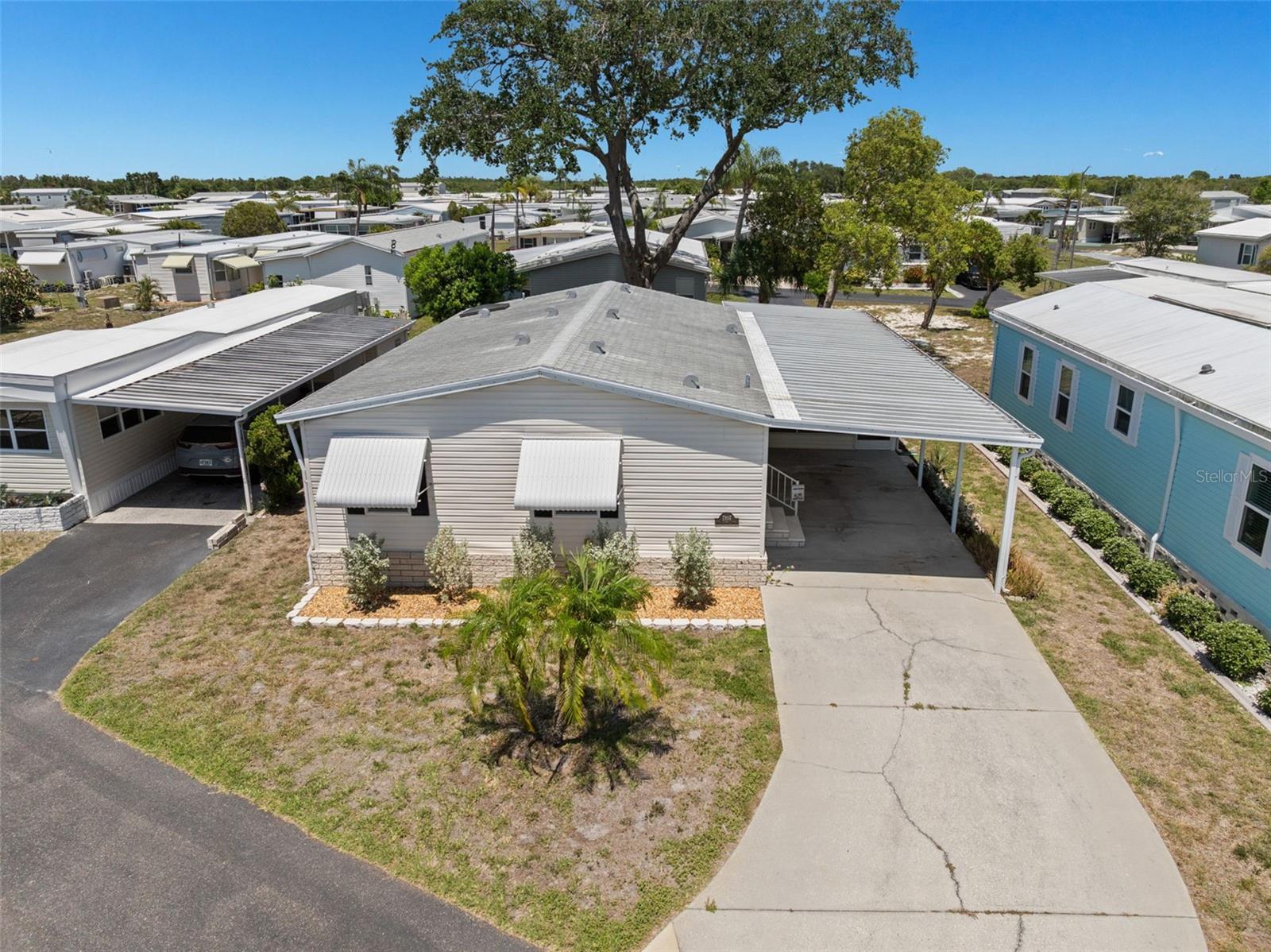 7107 MOUNT ESSEX DR NE #520, St Petersburg FL 33702