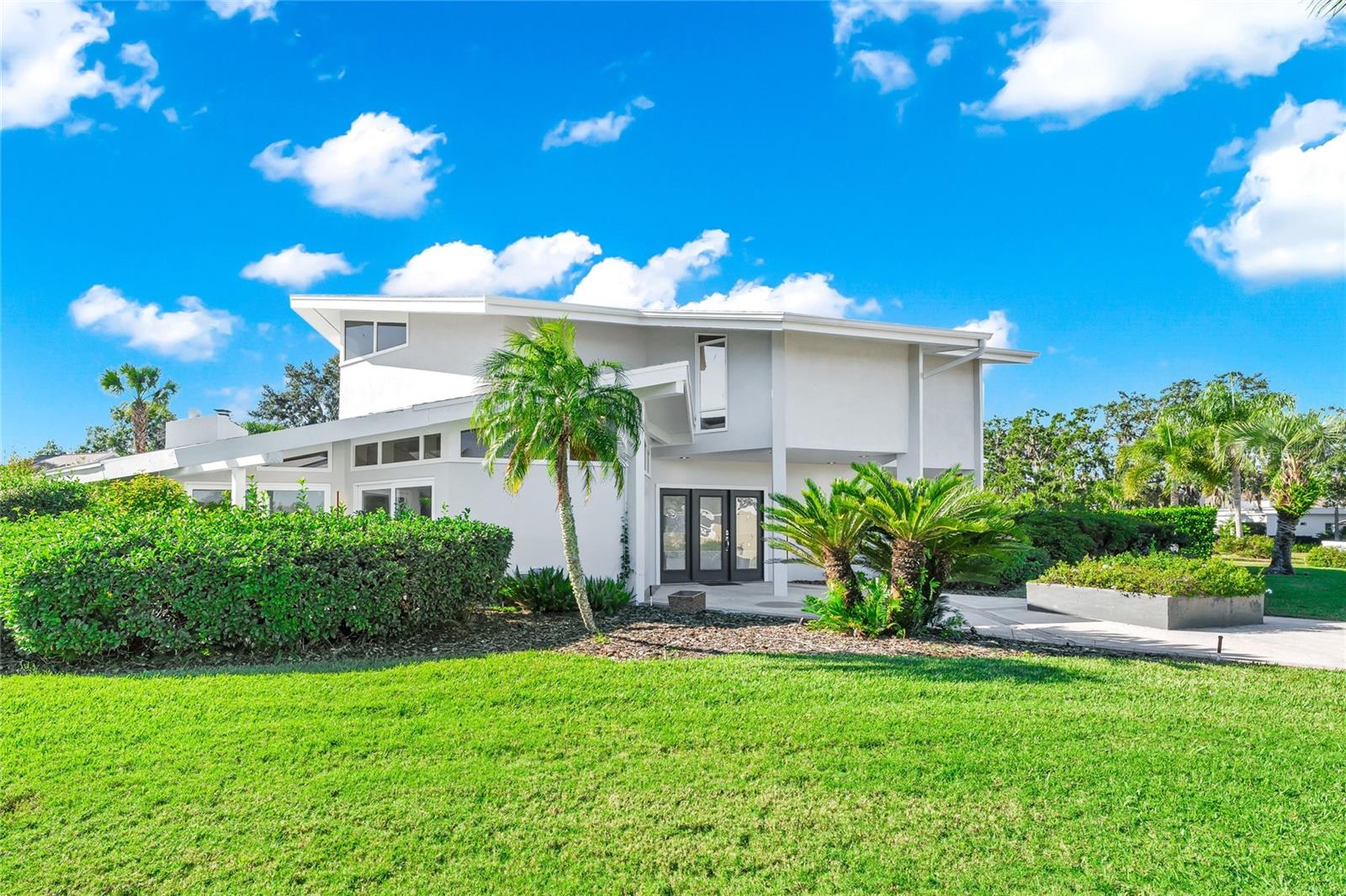 8922 BAY COVE CT, Orlando FL 32819