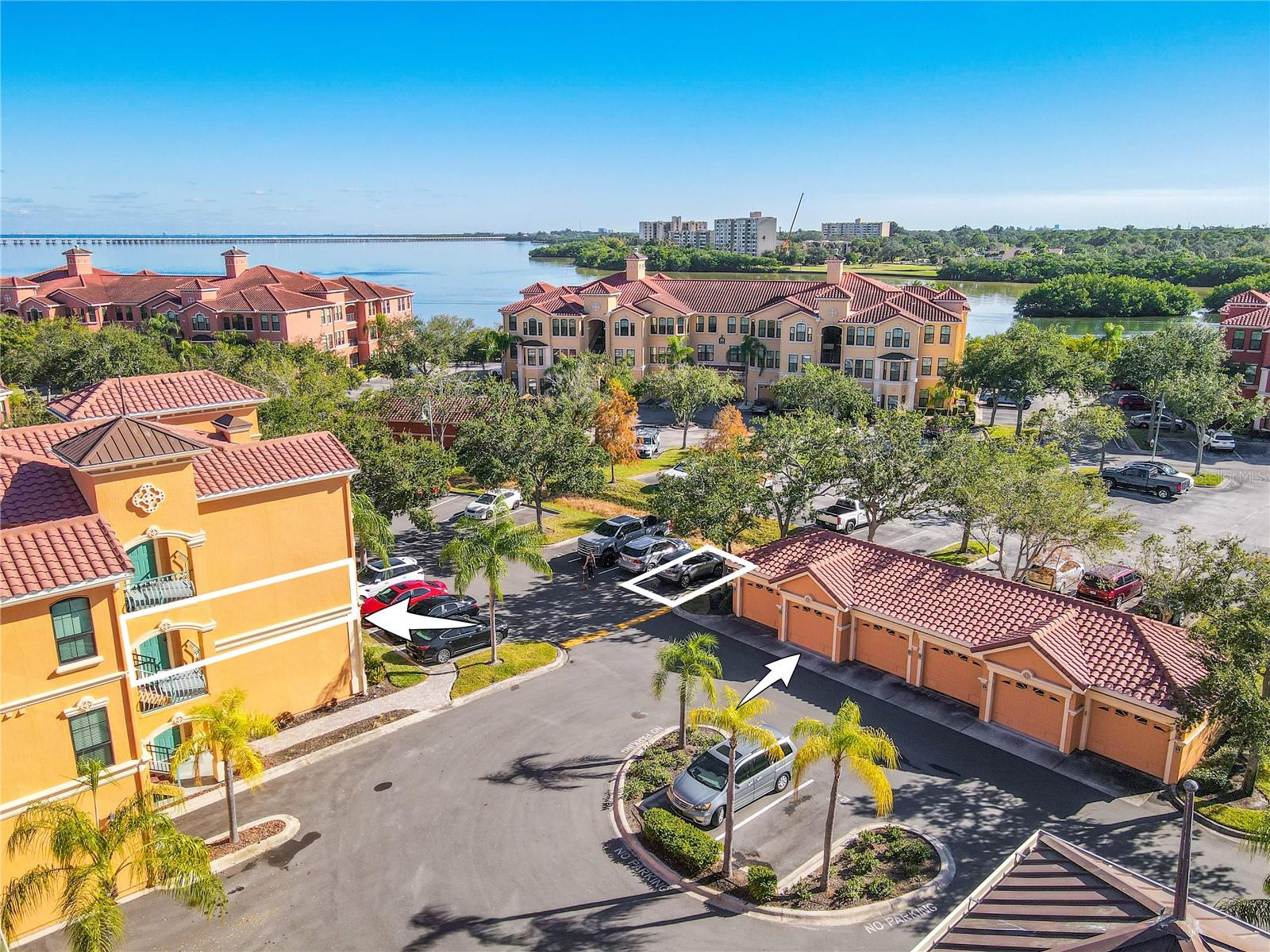 2738 VIA TIVOLI #220B, Clearwater FL 33764