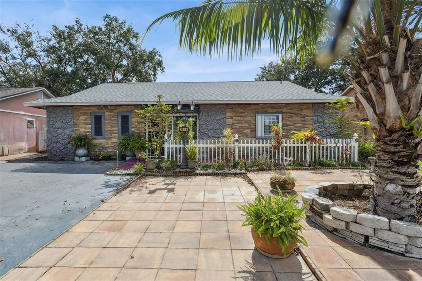 3646 FALLING LEAF LN, Orlando FL 32810