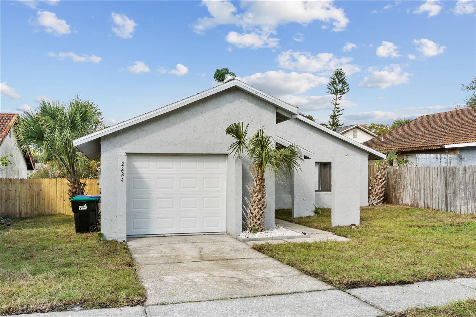 2224 GREENVIEW CIR, Orlando FL 32808