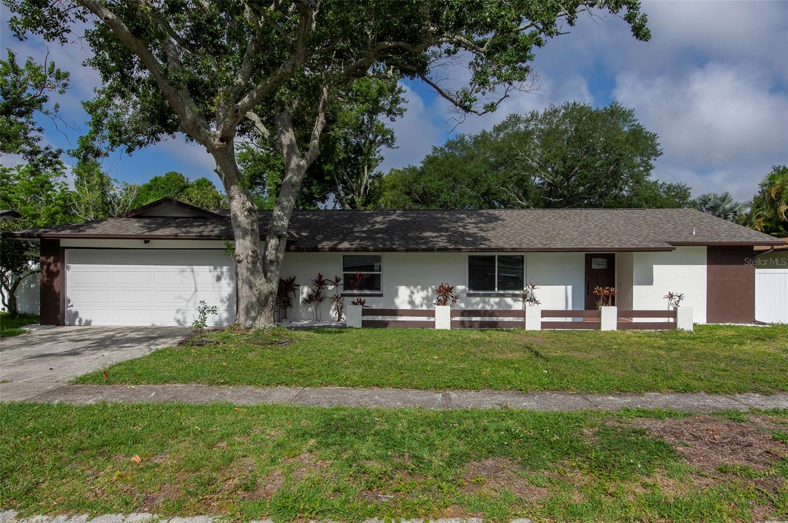 1689 MONTEREY DR, Clearwater FL 33756