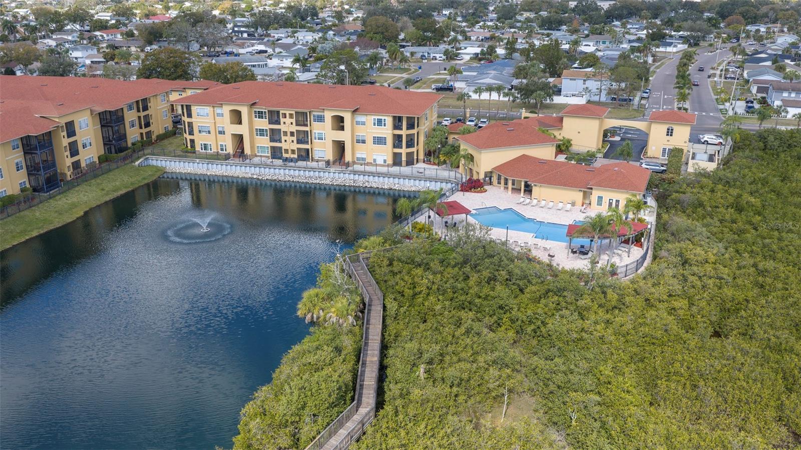 4333 N BAYSIDE VILLAGE DR S #308, Tampa FL 33615