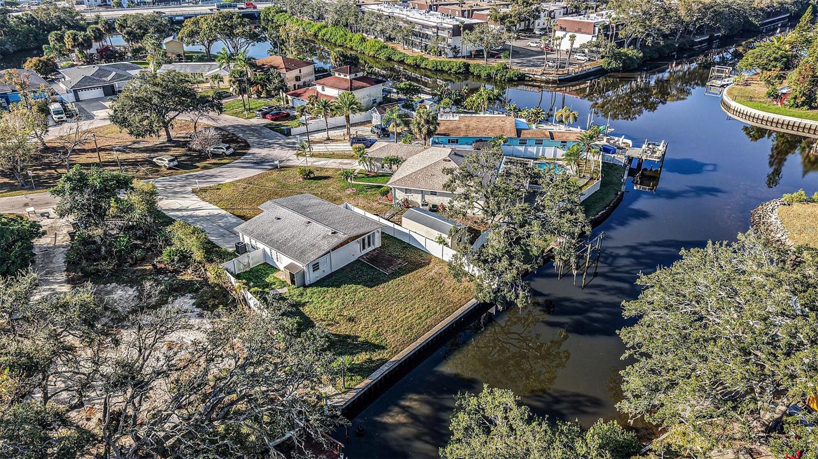 8817 AUDREY LN, Tampa FL 33615