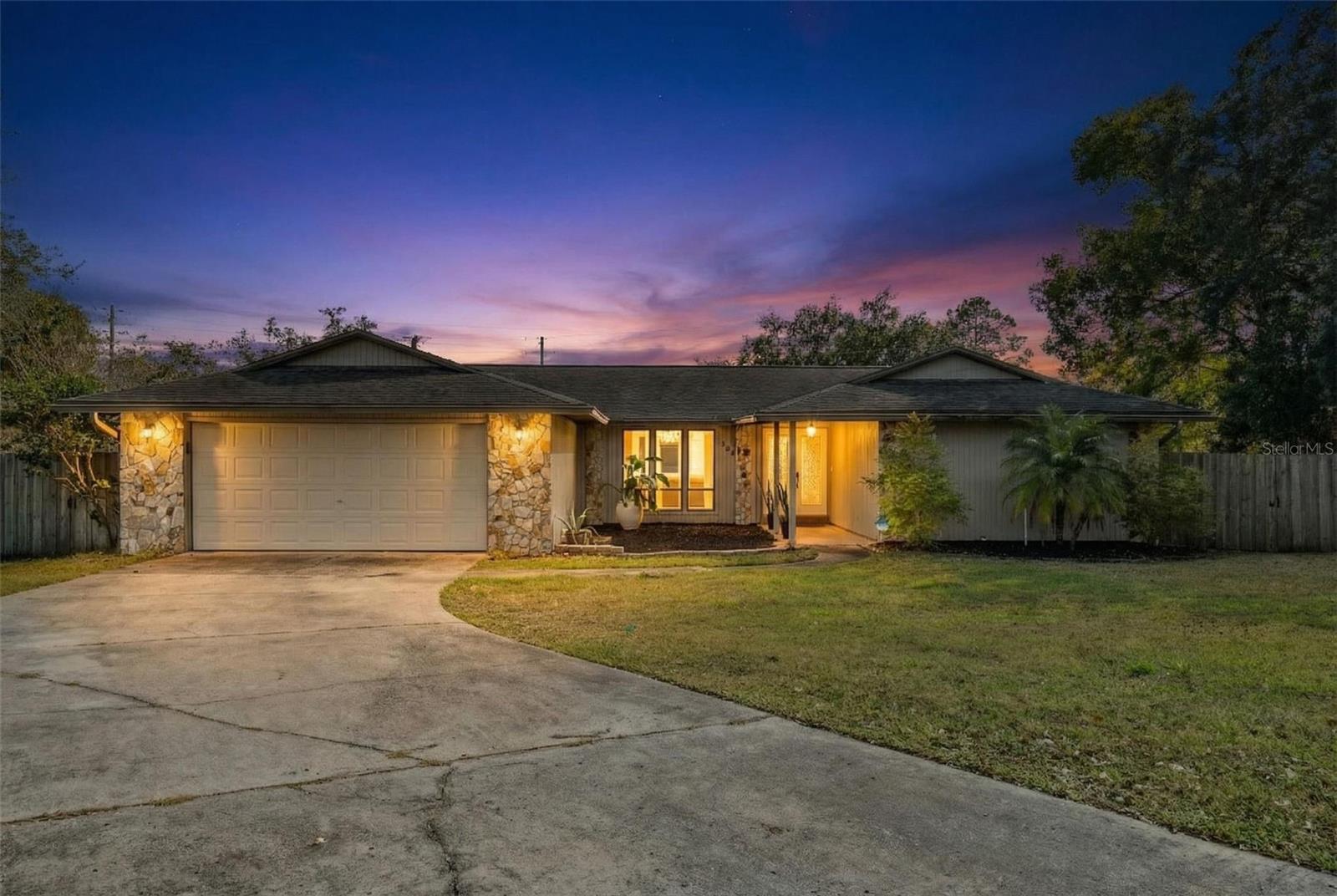 120 E CUMBERLAND CIR, Longwood FL 32779