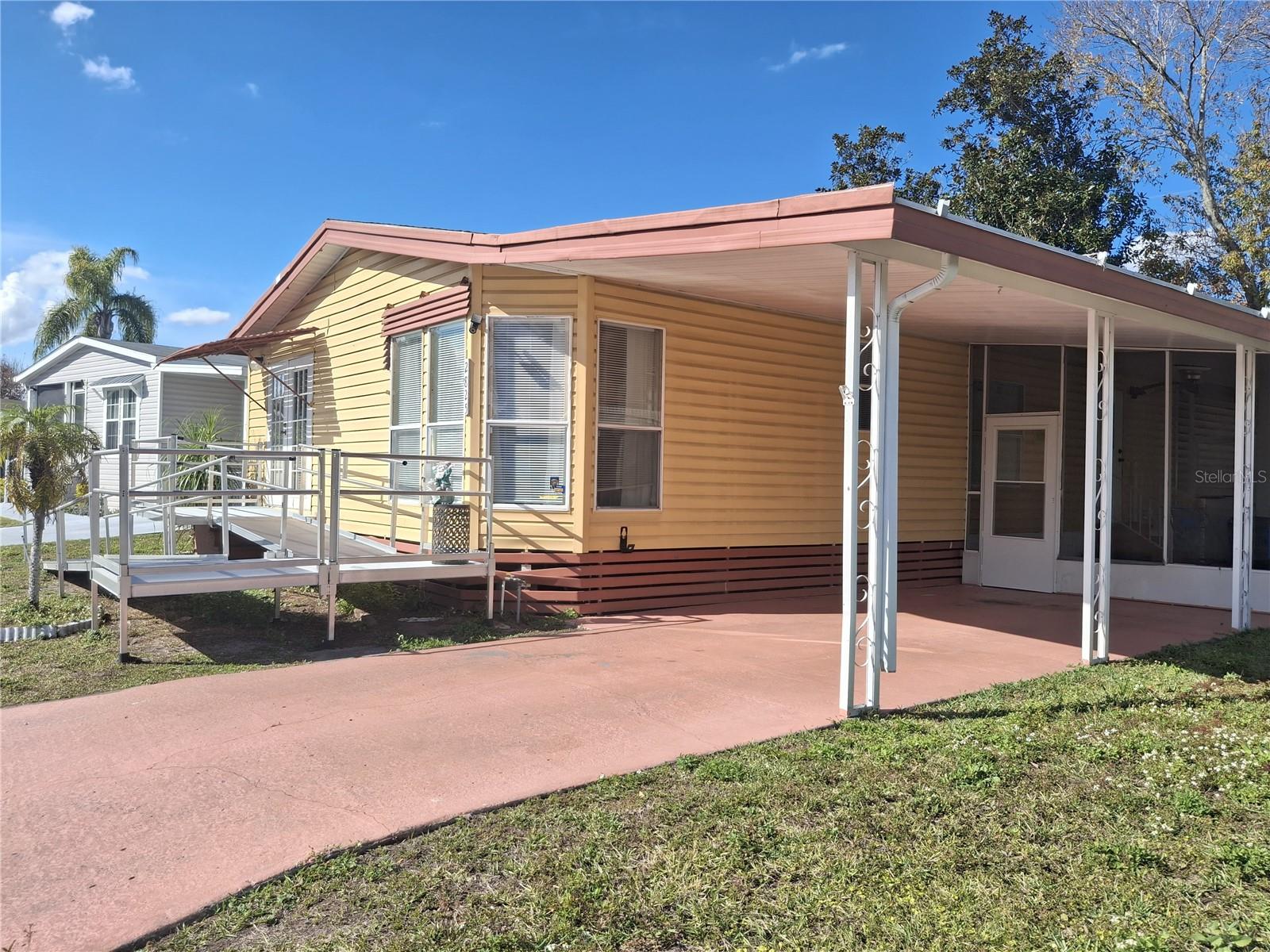 2825 HOLSTER WAY, Orlando FL 32822