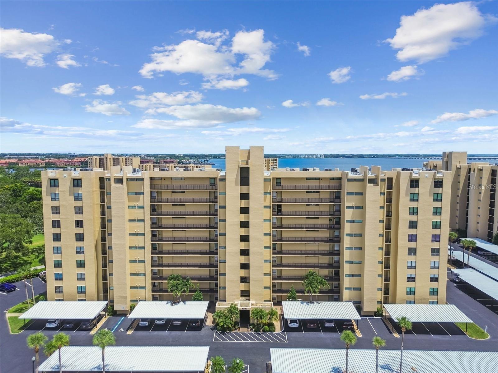 2621 COVE CAY DR #703, Clearwater FL 33760