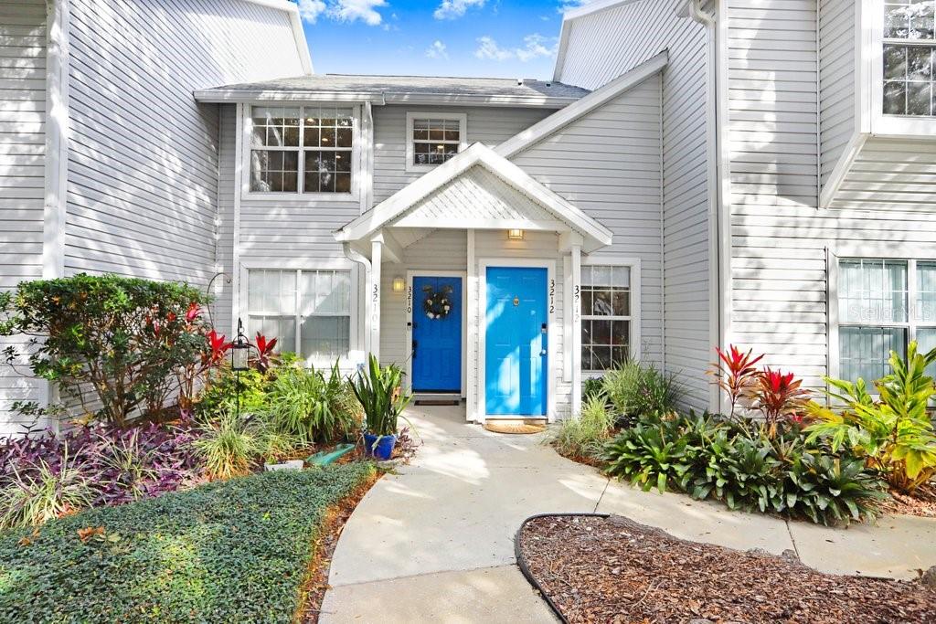 3212 VALLEY OAKS DR #3212, Tampa FL 33618