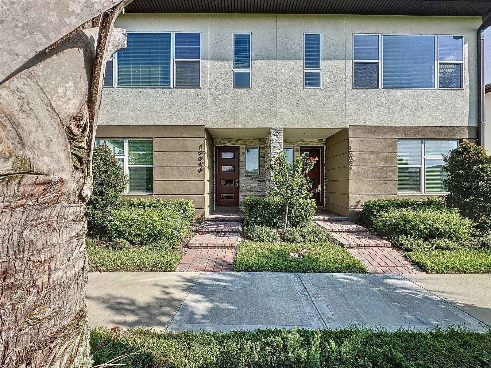 10090 SUNNIFA ALY, Orlando FL 32832