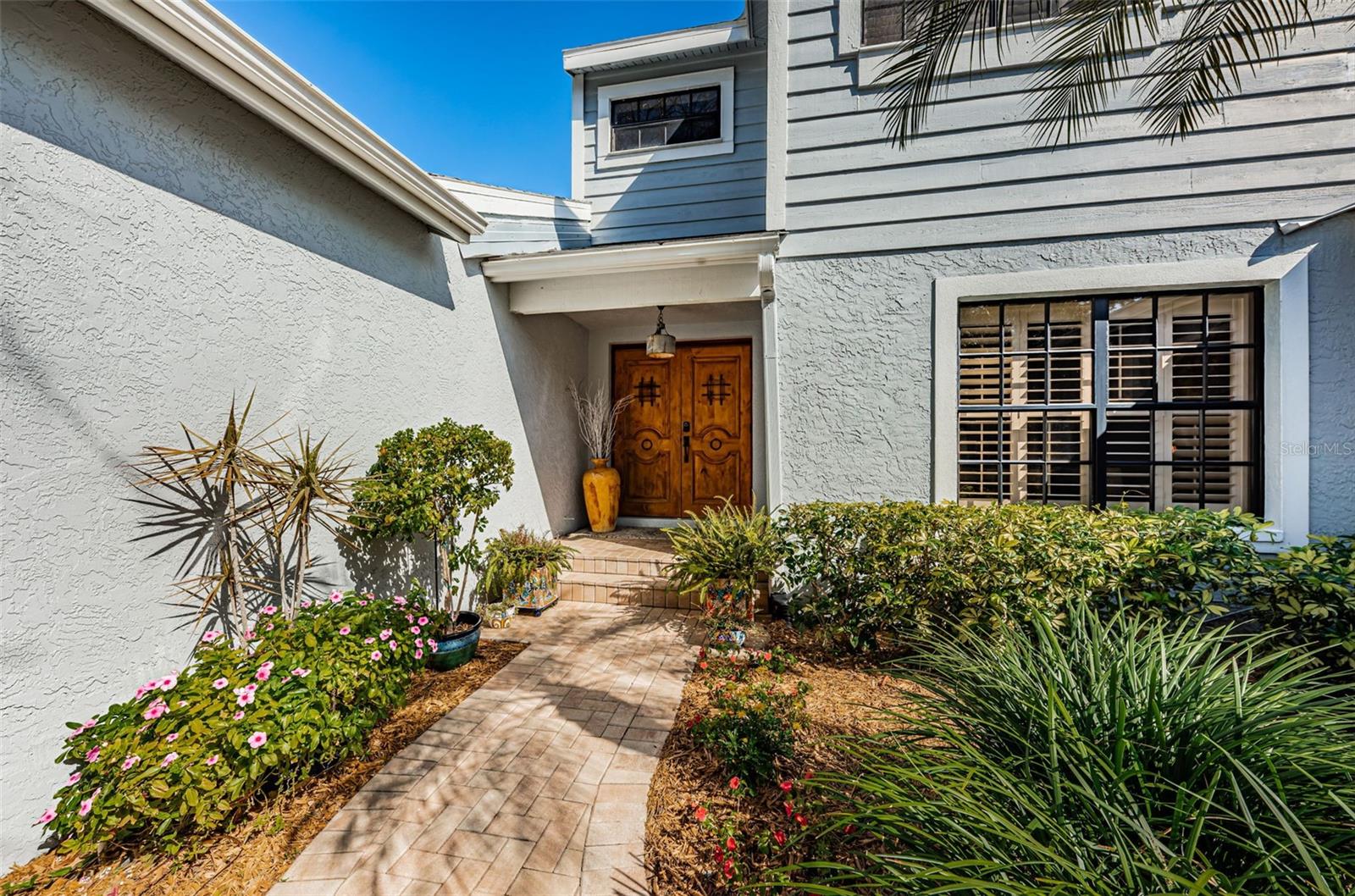 990 SAN CARLOS CT NE, St Petersburg FL 33702