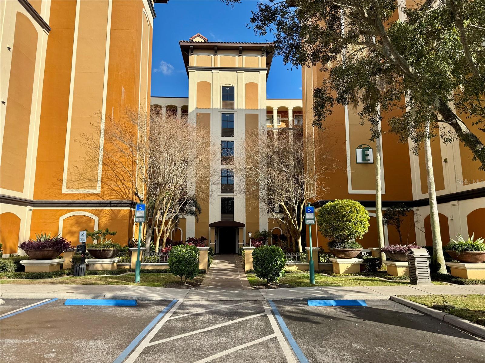 12527 FLORIDAYS RESORT DR #312E, Orlando FL 32821