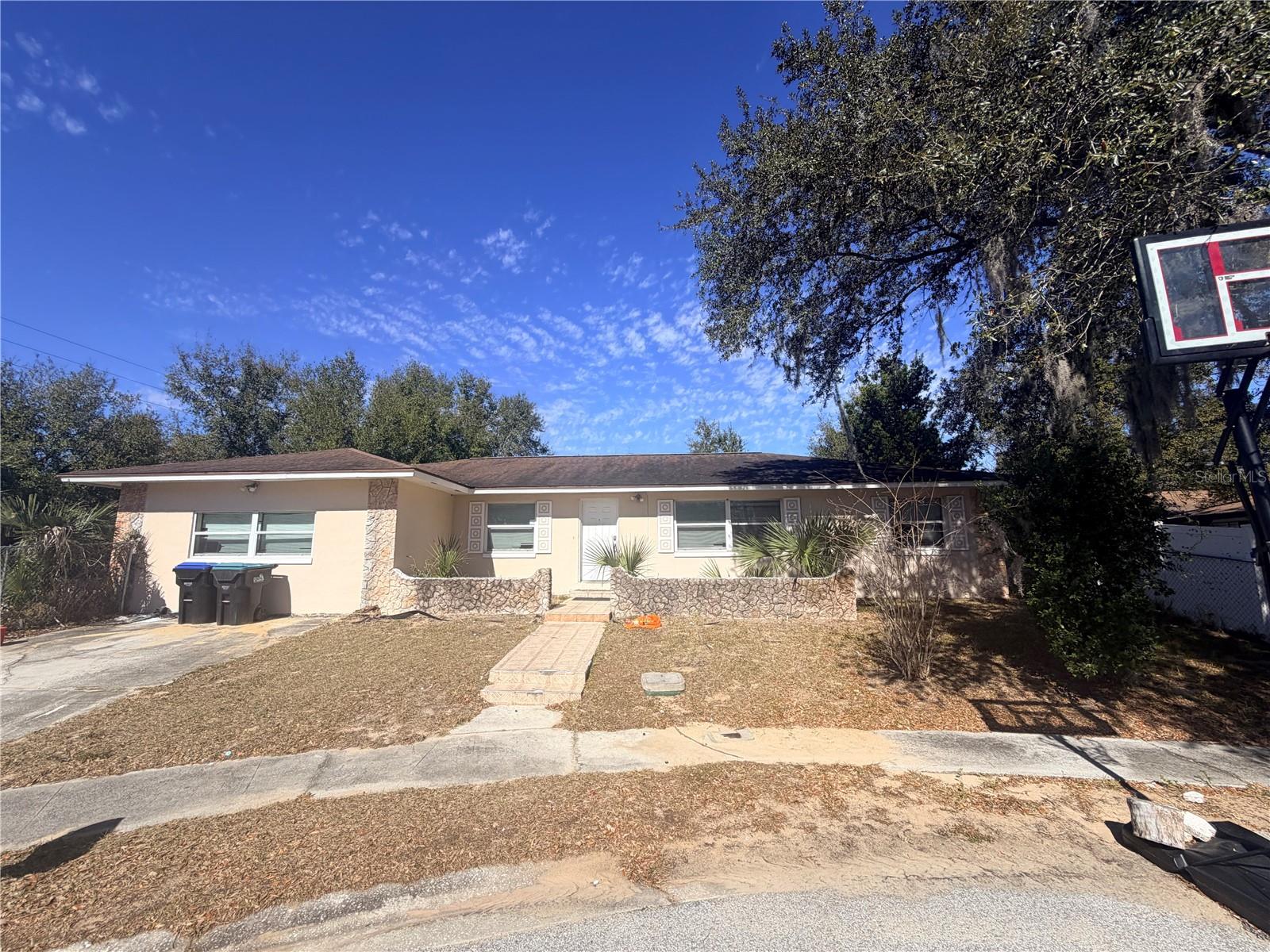 7413 NAVEL TREE CT, Orlando FL 32818