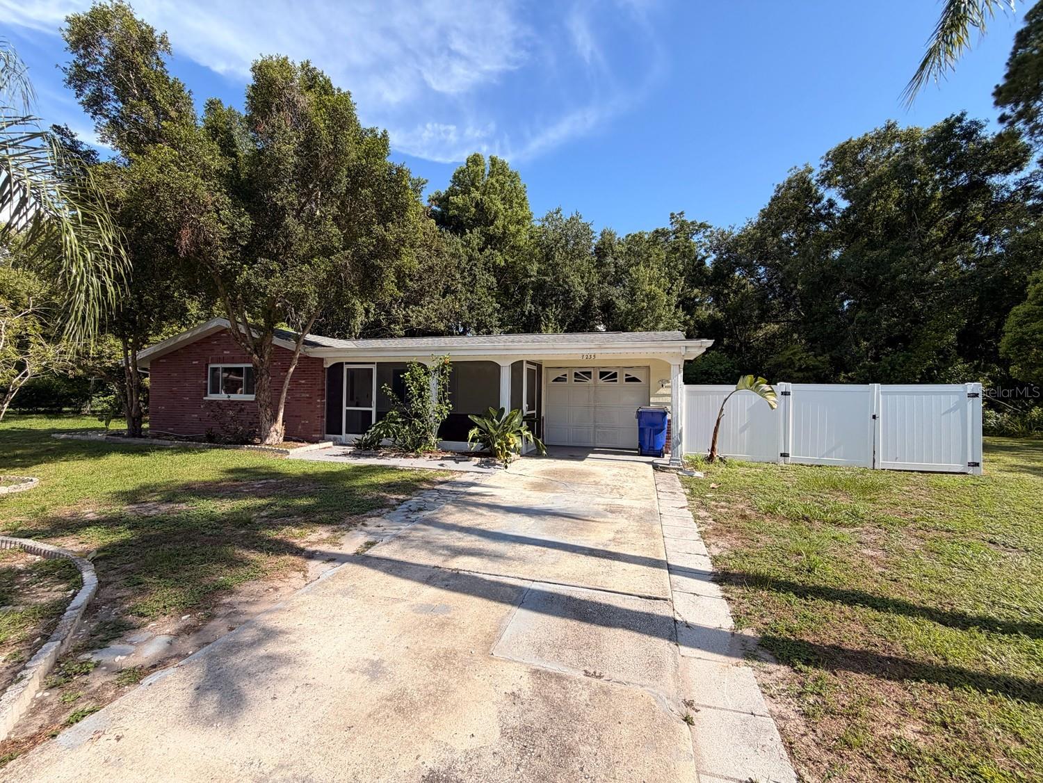 7235 REDBUD CT, New Port Richey FL 34653