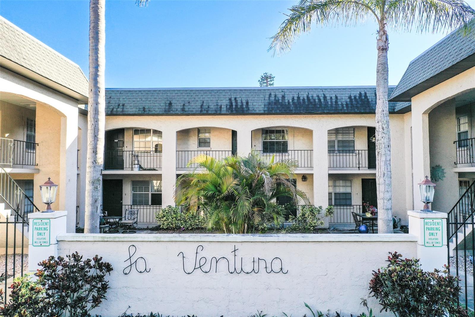 3718 MCKAY AVE #203, Tampa FL 33609