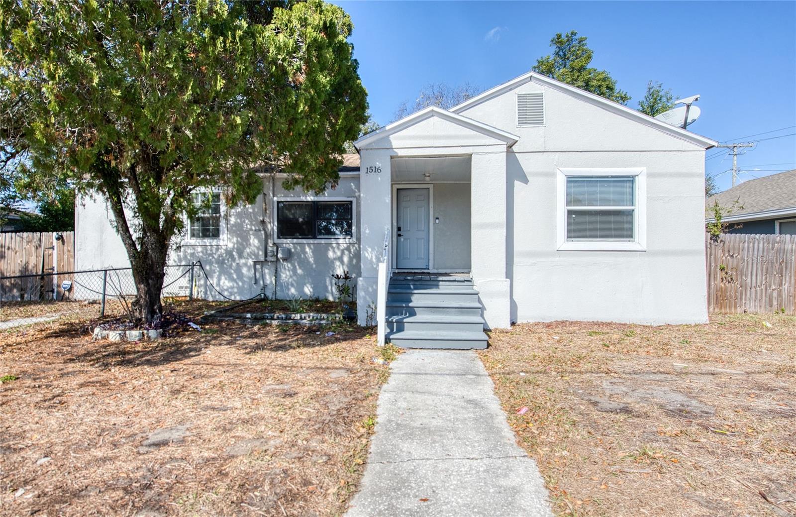 1516 E WATERS AVE, Tampa FL 33604