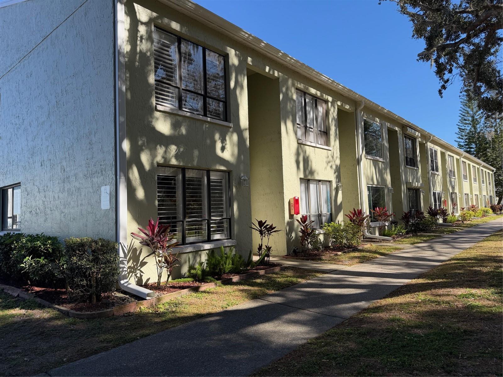 1761 CUPECOY CIR #1, Lutz FL 33558