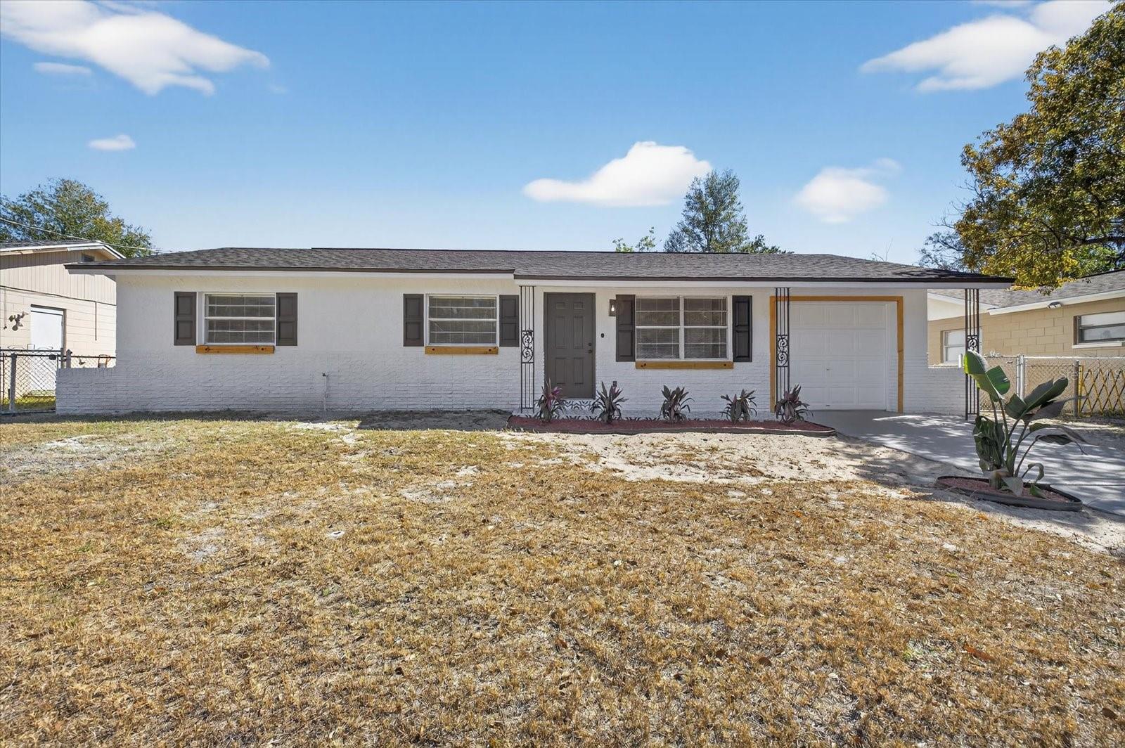 8309 TUPELO DR, Tampa FL 33637