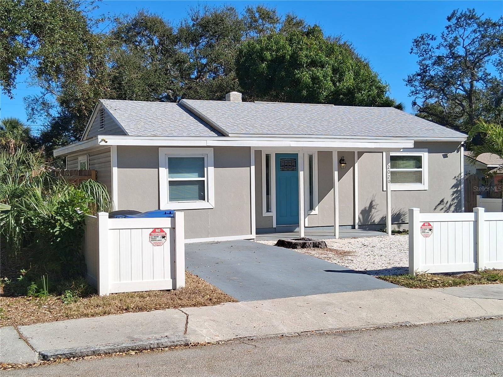 2020 13TH ST S, St Petersburg FL 33705